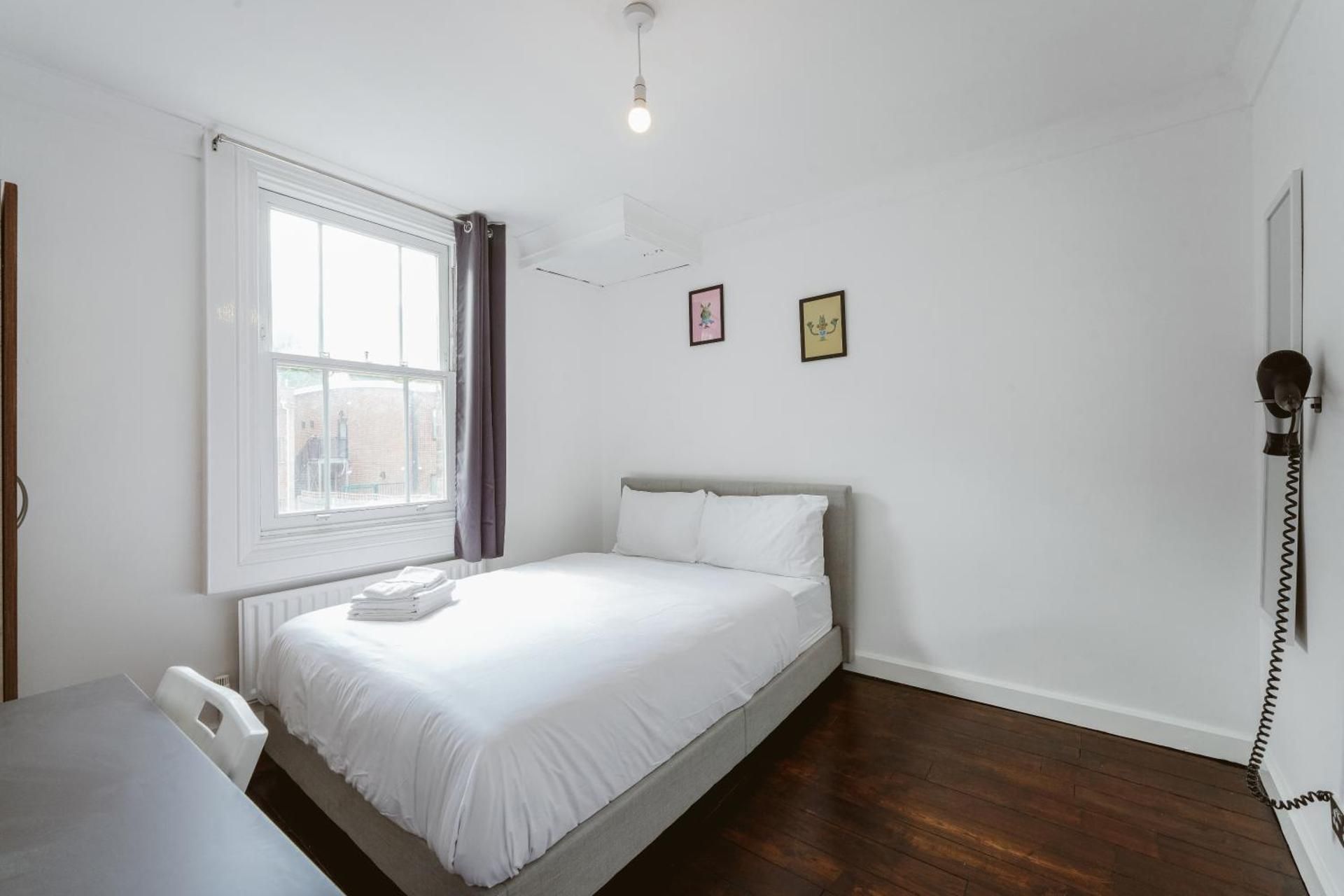 Double Room with Shared Bathroom