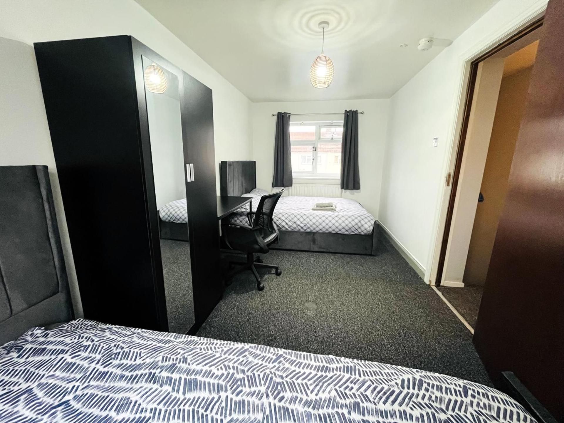 Comfort Triple Room