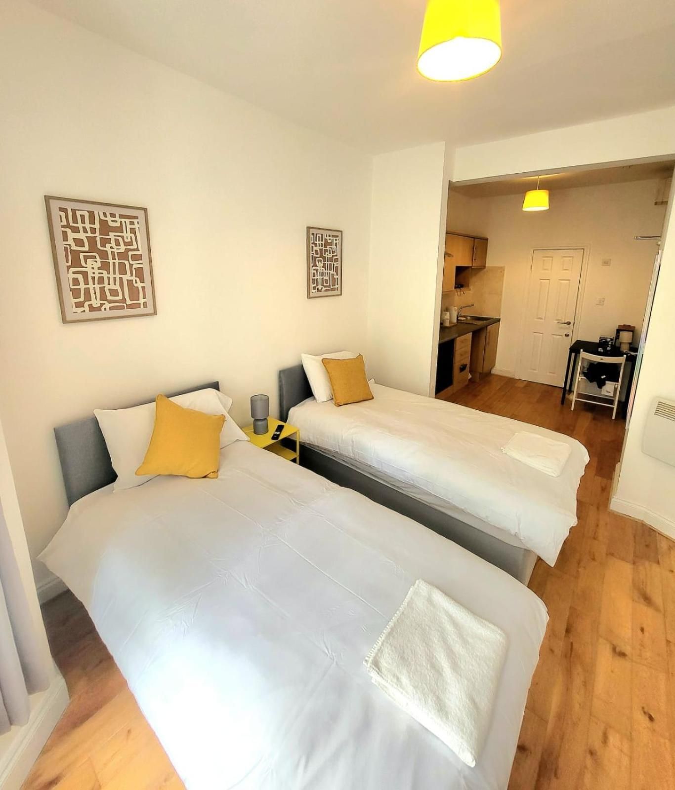 Twin room