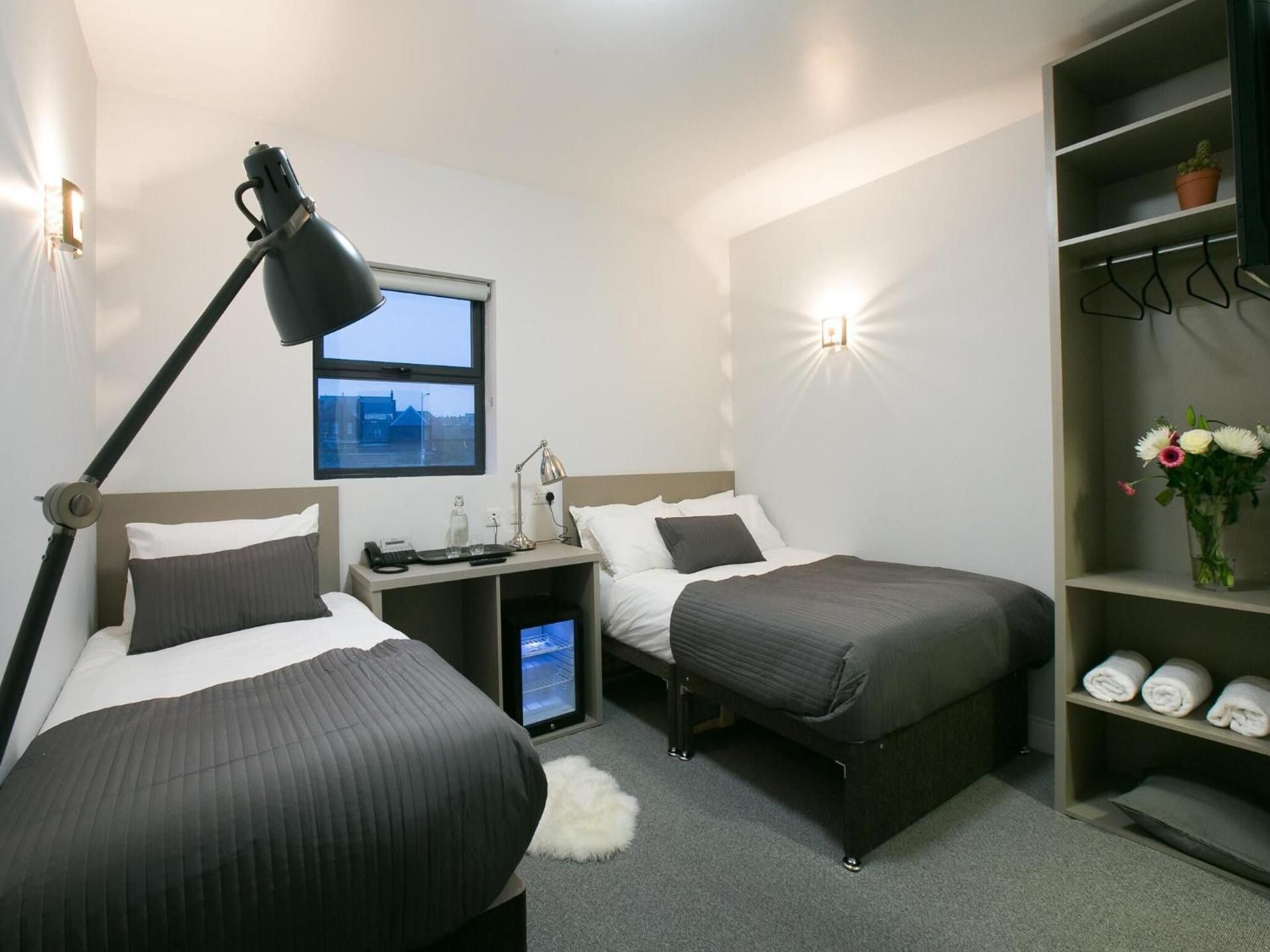 Standard Twin Room