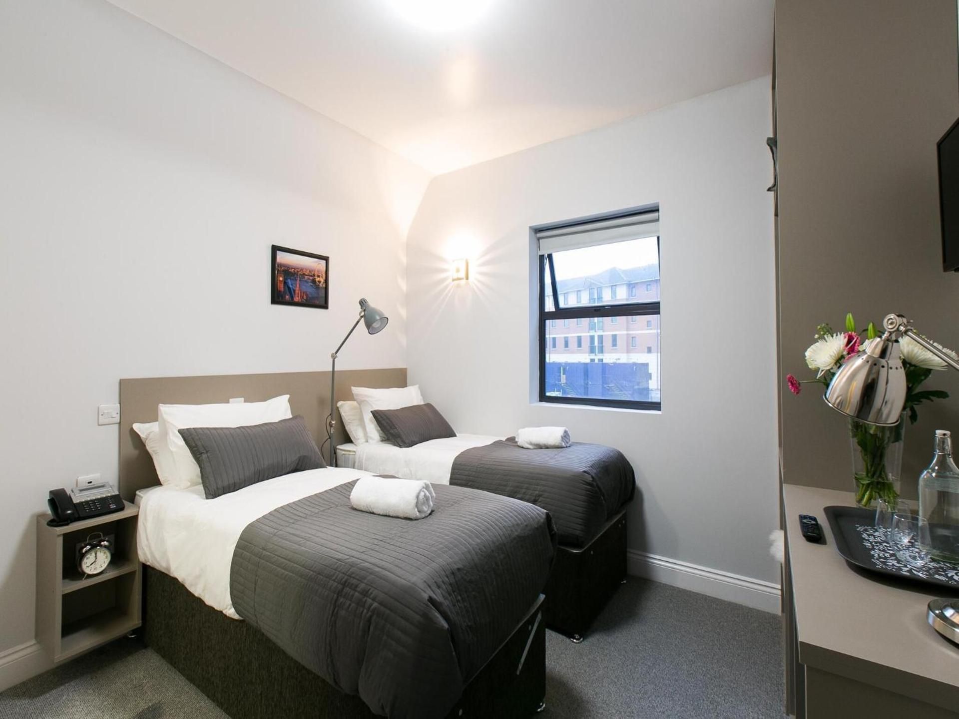 Standard Twin Room