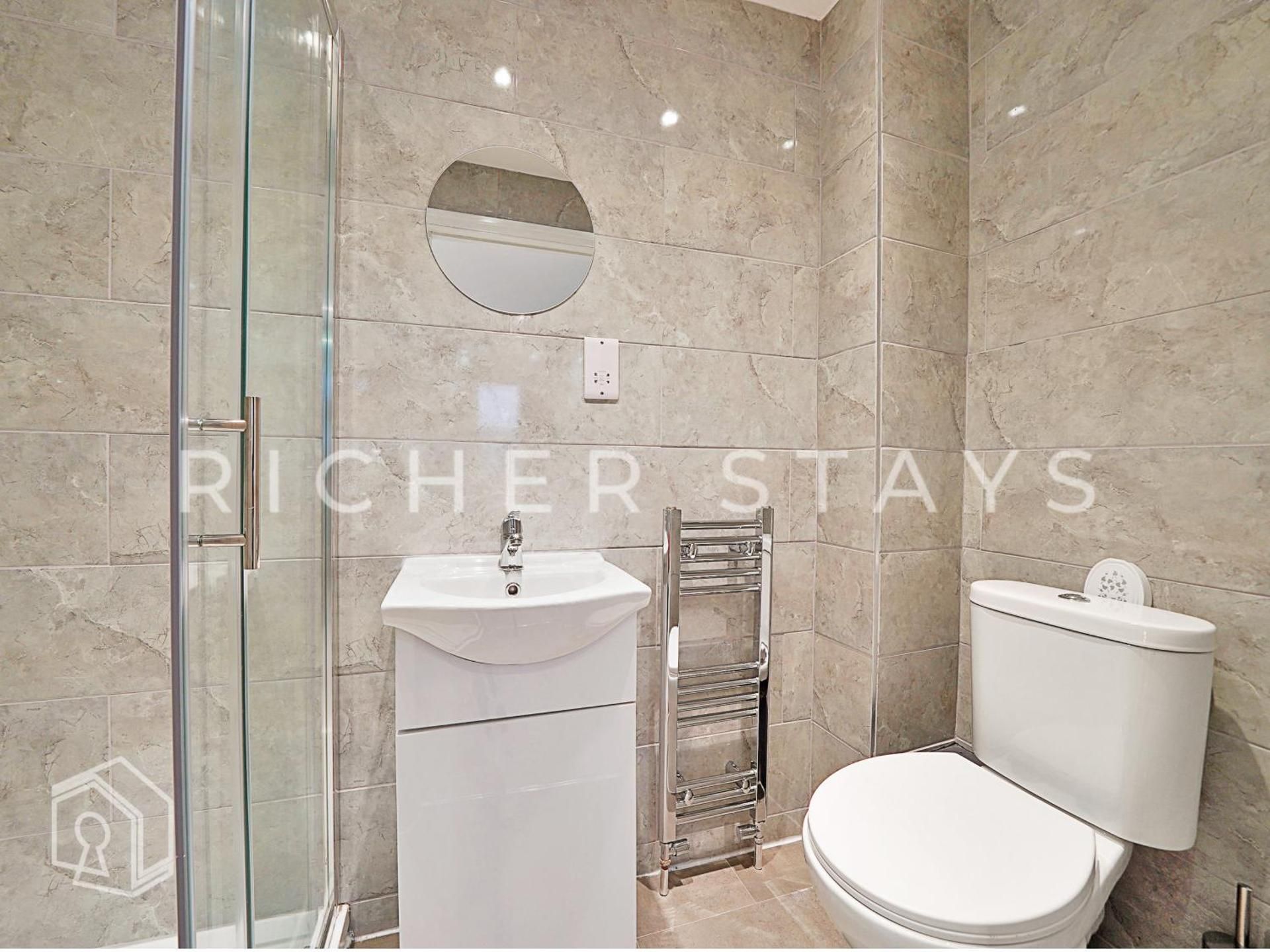 Double Room with Private Bathroom