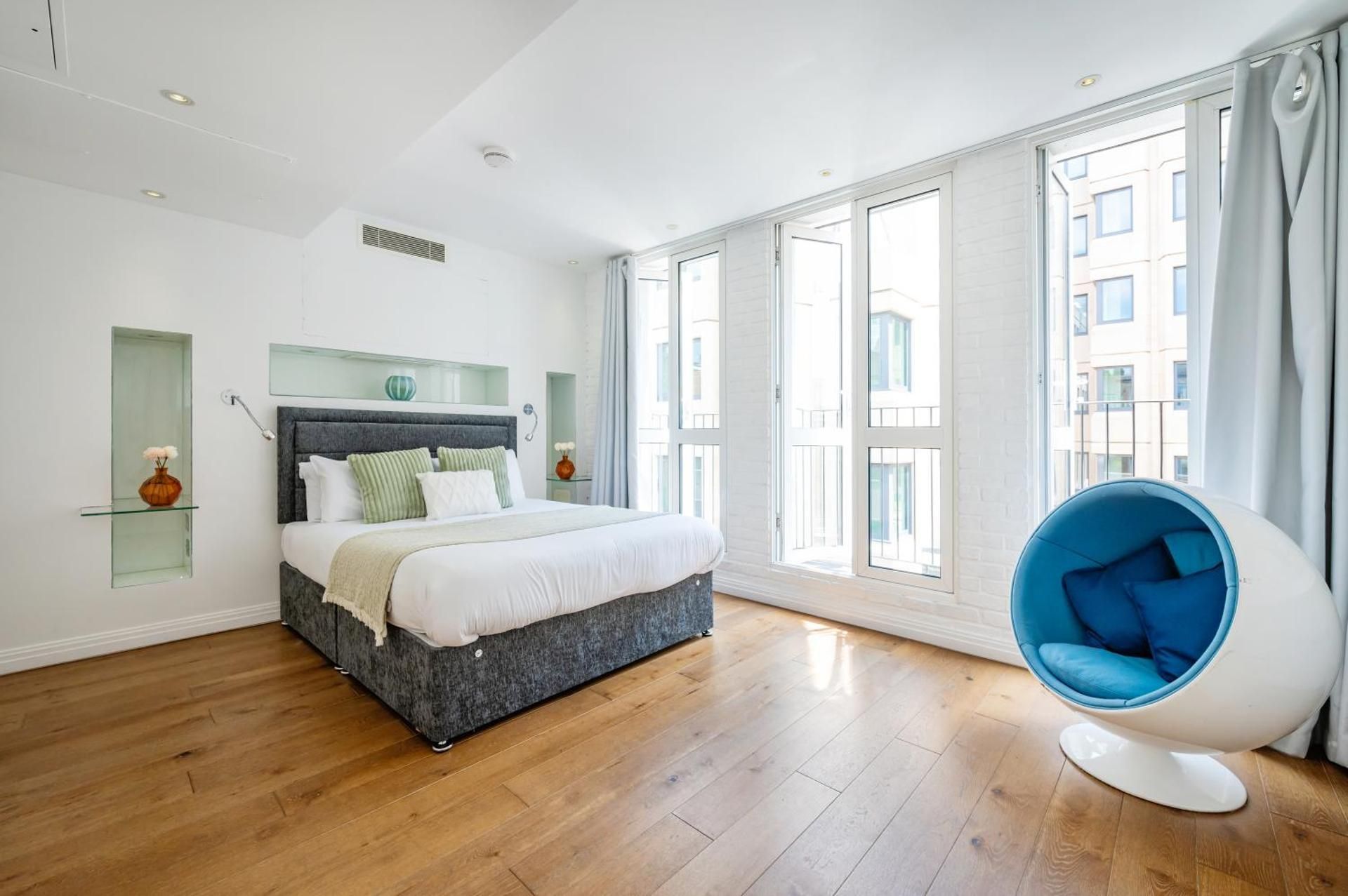 Penthouse Apartment