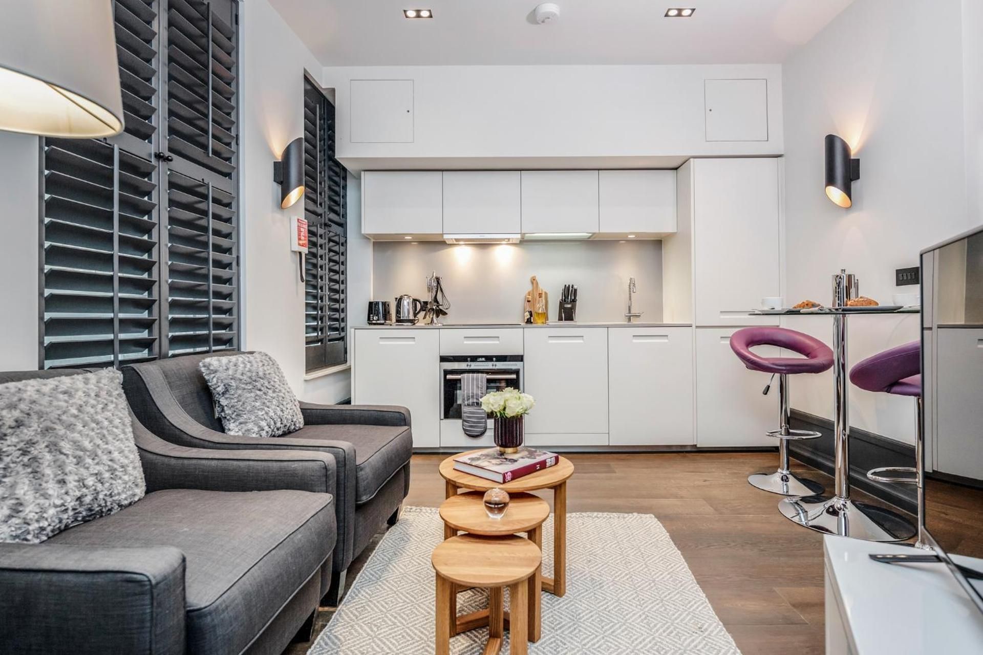 One-Bedroom Apartment