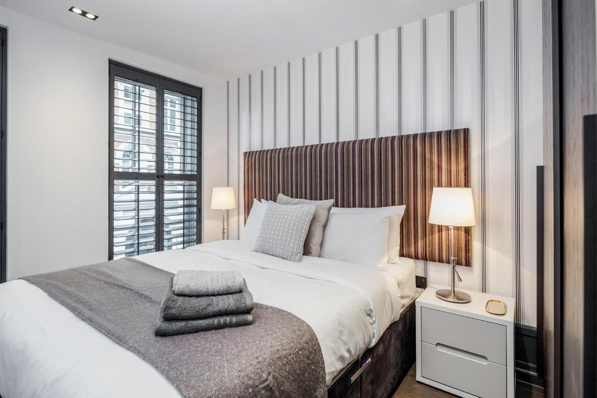 Superior One-Bedroom Apartment