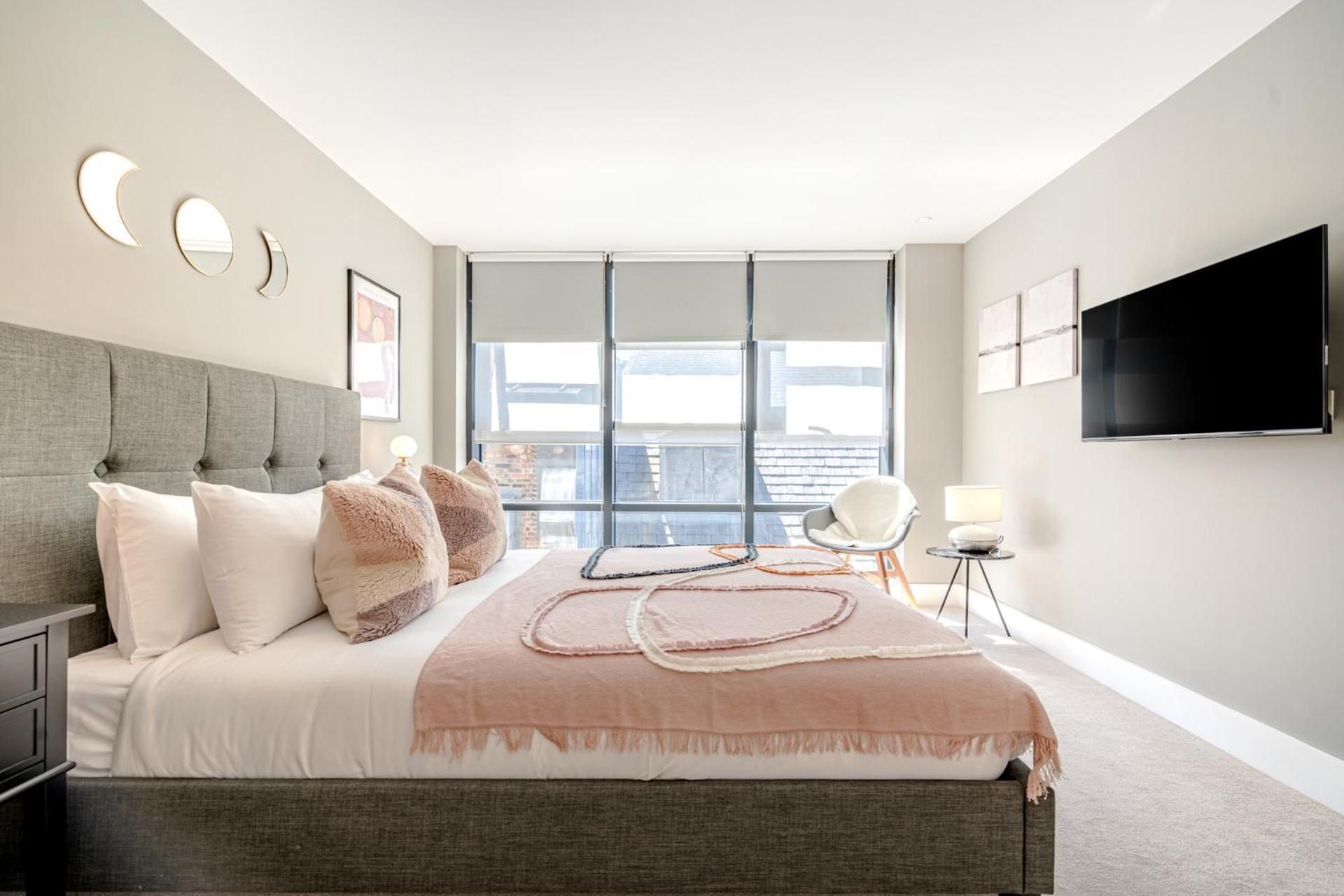 Two-Bedroom Deluxe Apartment
