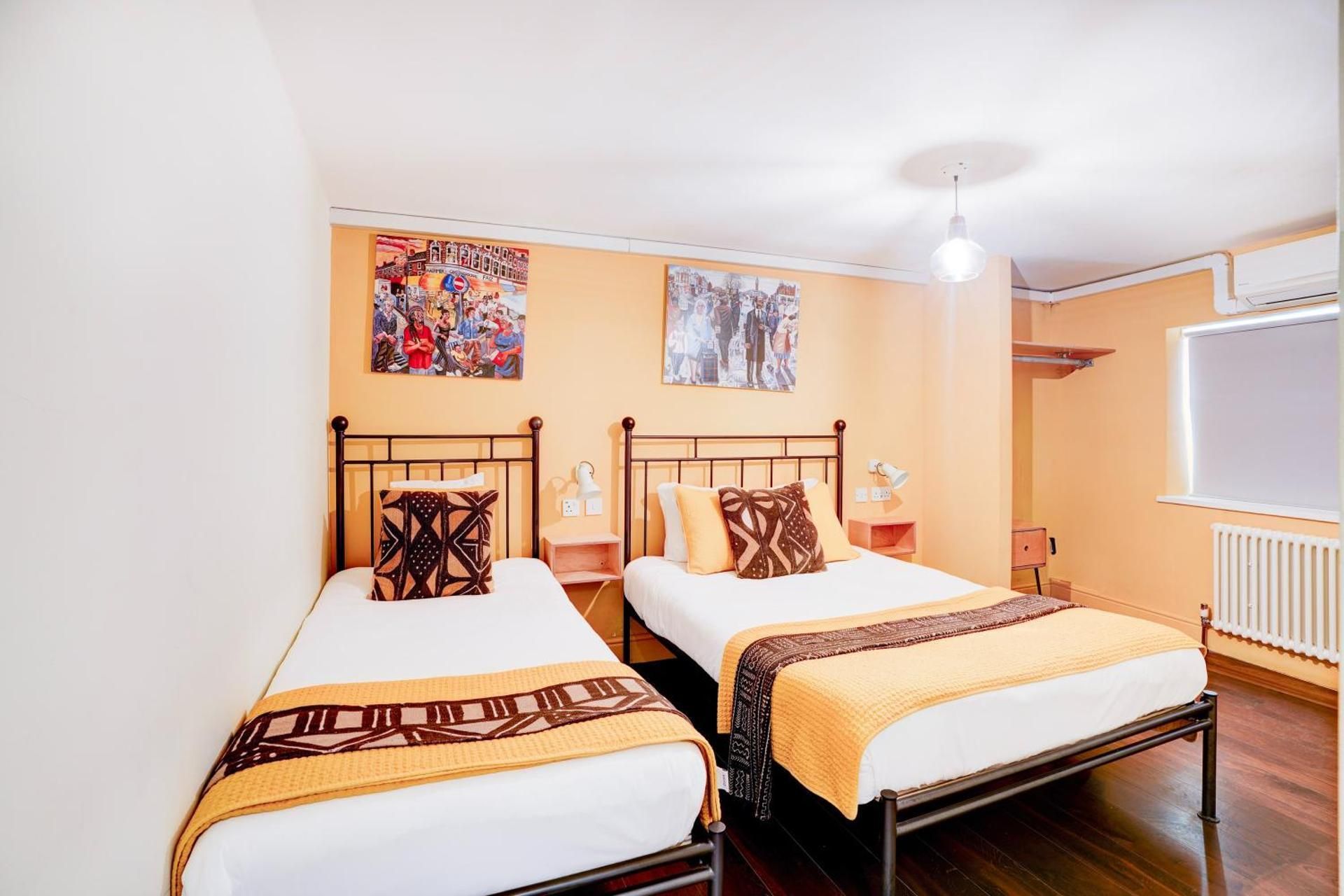 Standard Twin Room