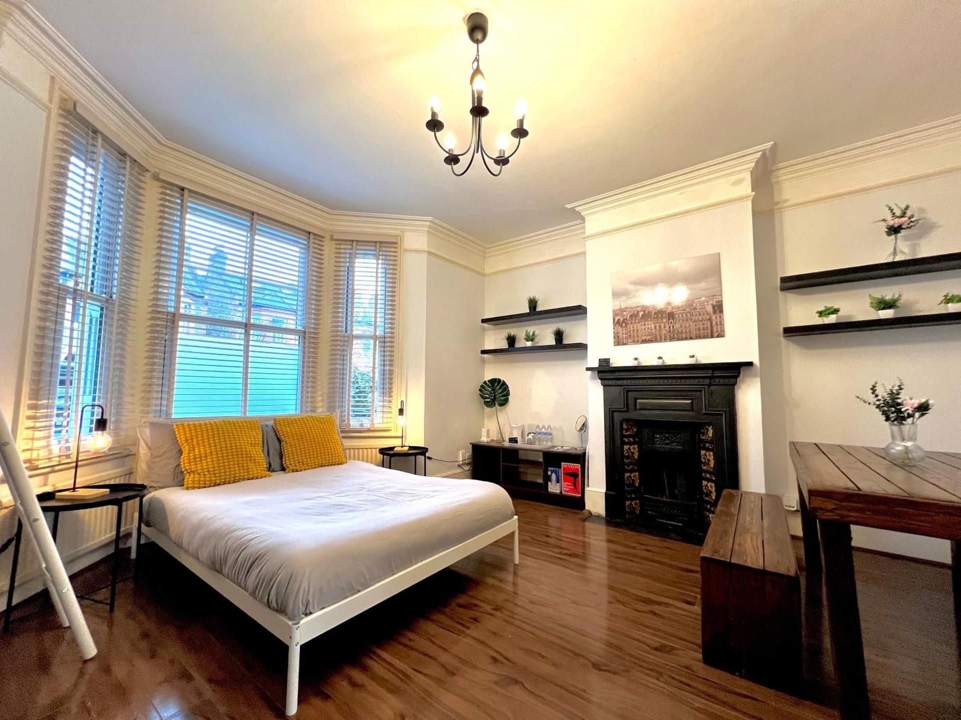 Comfort Triple Room
