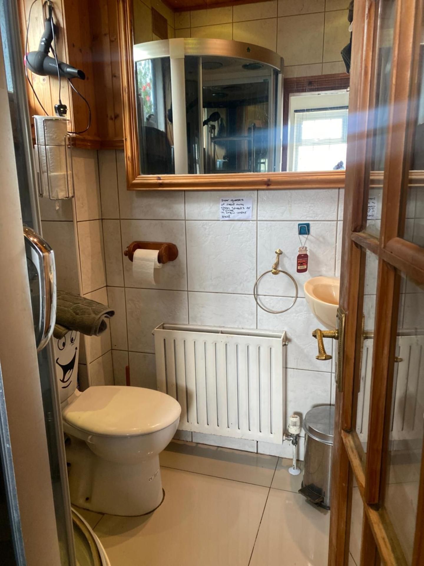 Twin Room with Private External Bathroom