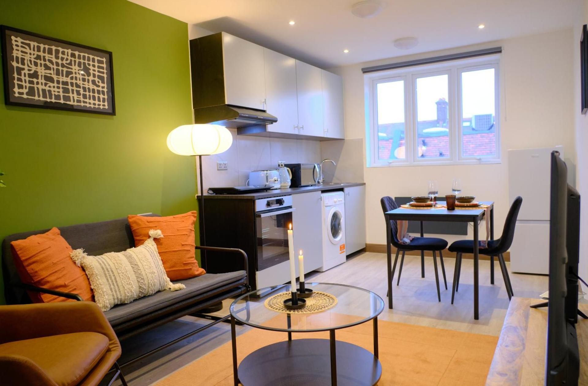 One-Bedroom Apartment
