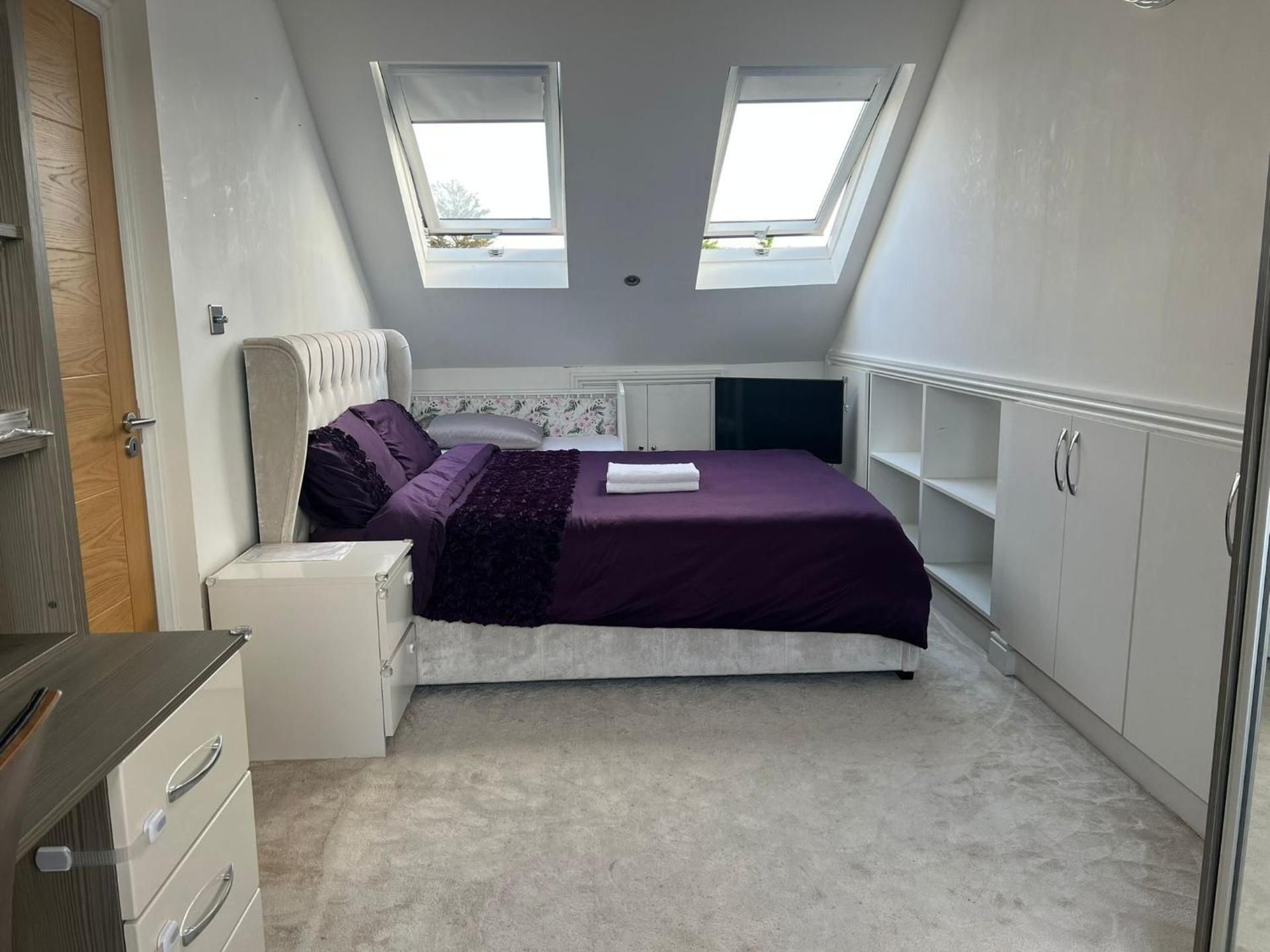 Deluxe Family Room