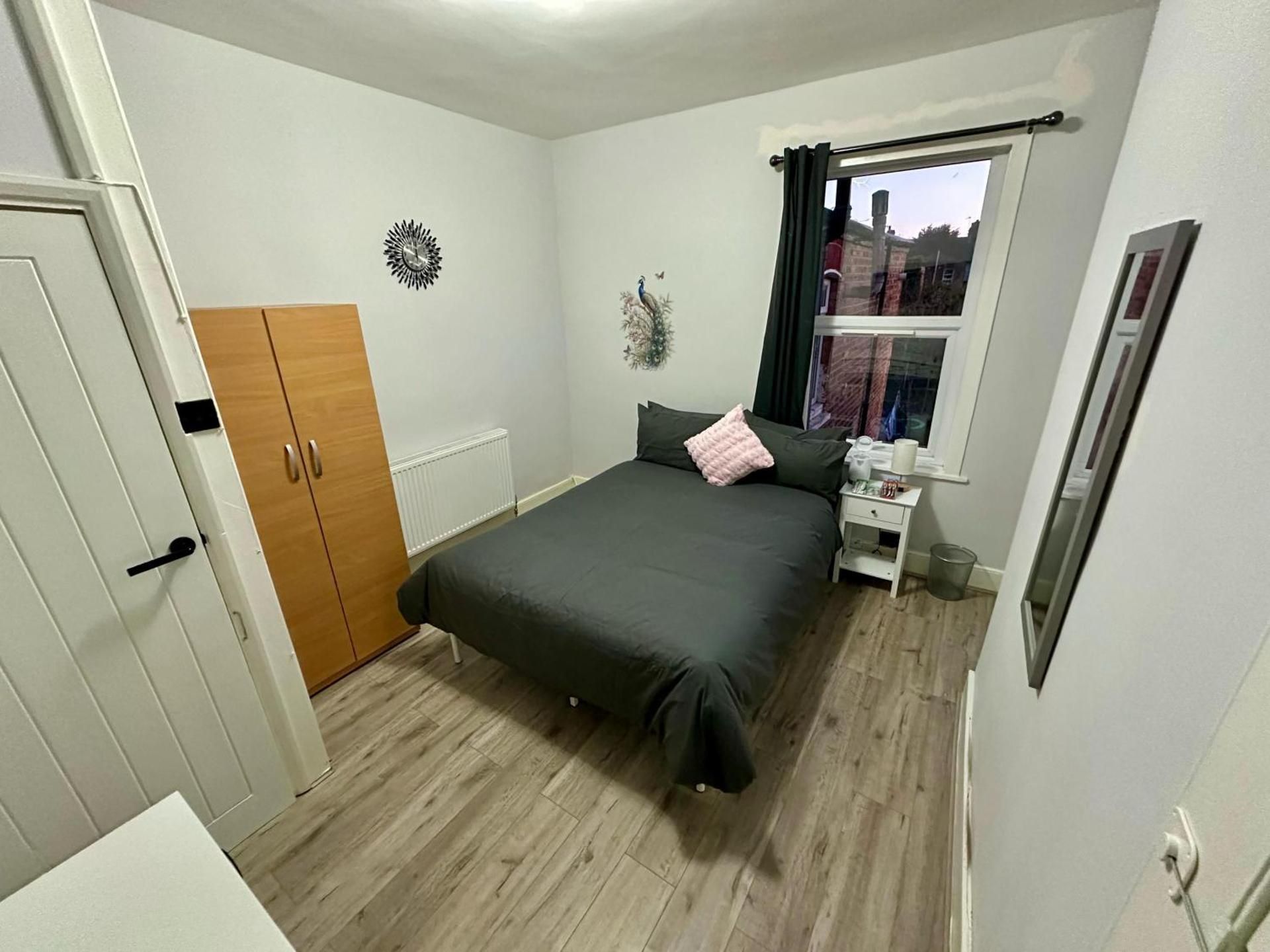 Double Room with Shared Bathroom