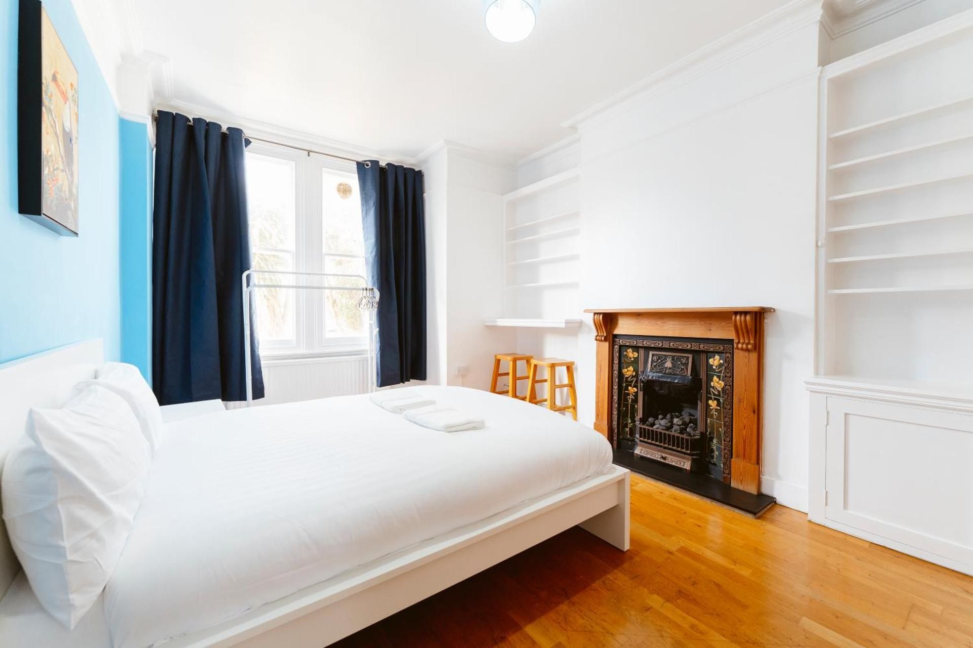 White City Double Rooms Double Room with Shared Bathroom