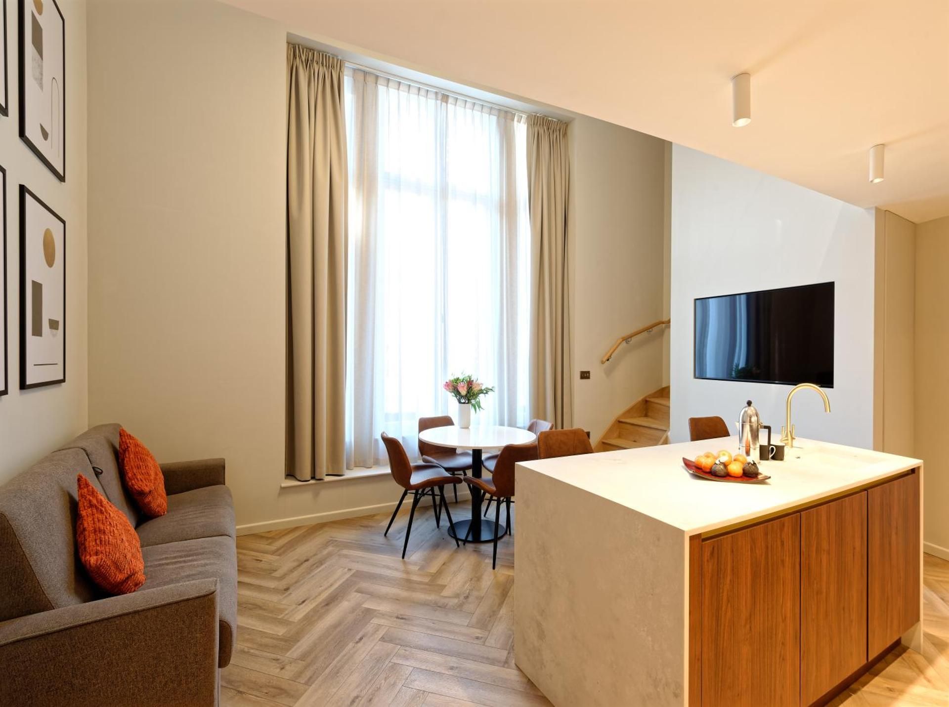 Duplex One bedroom Apartment
