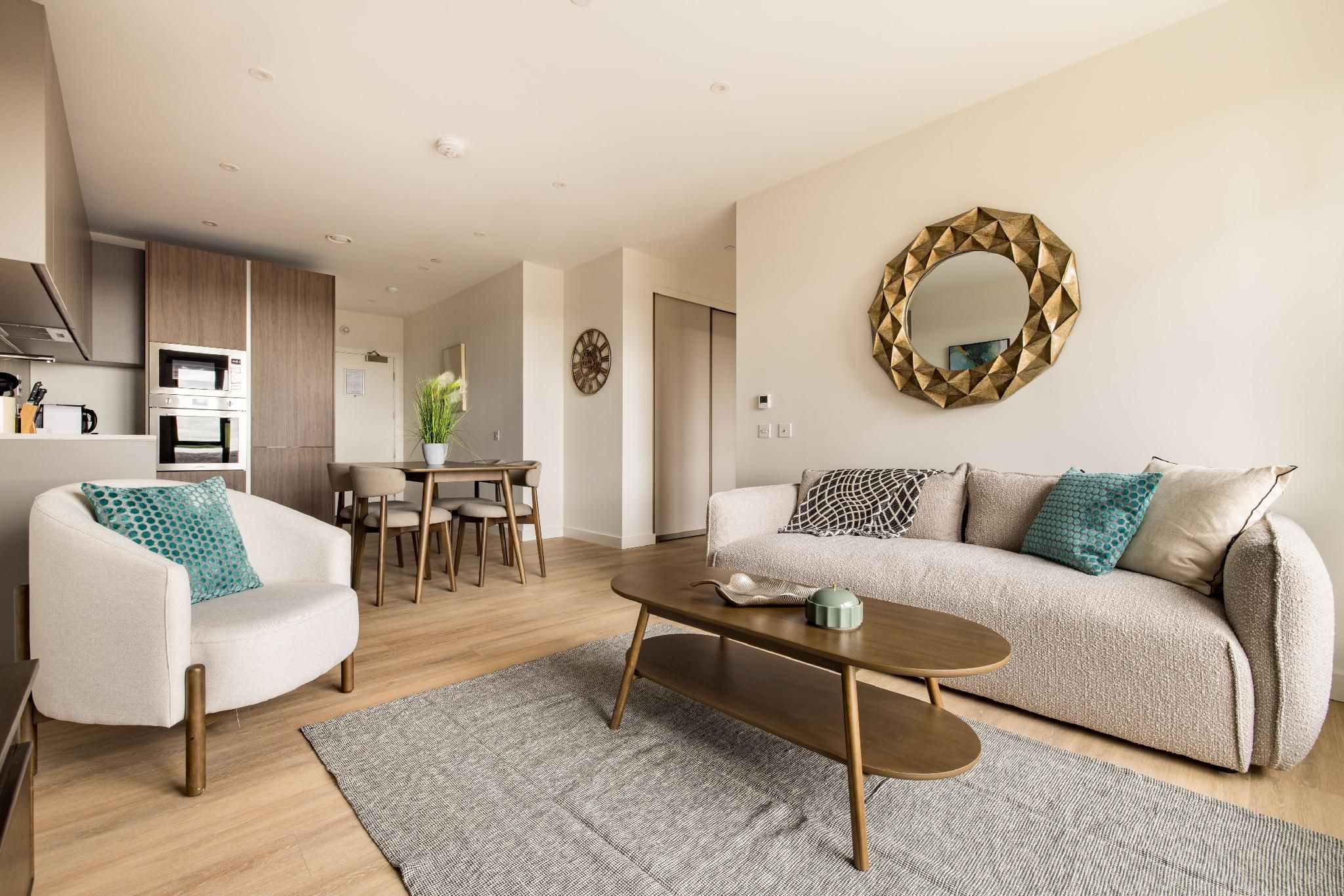 1-Bedroom Apartment