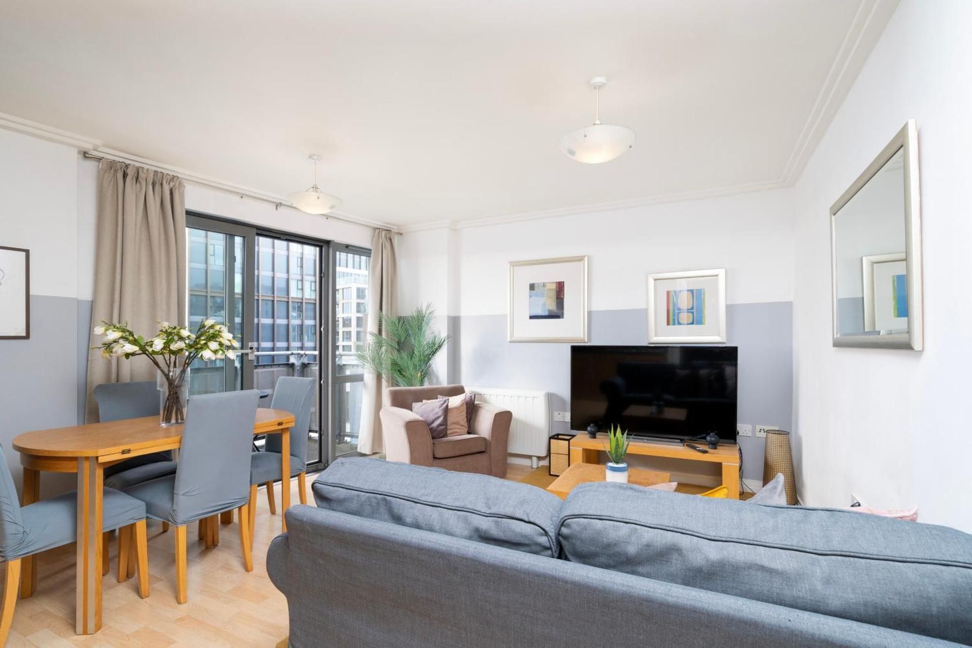Apartment with Balcony