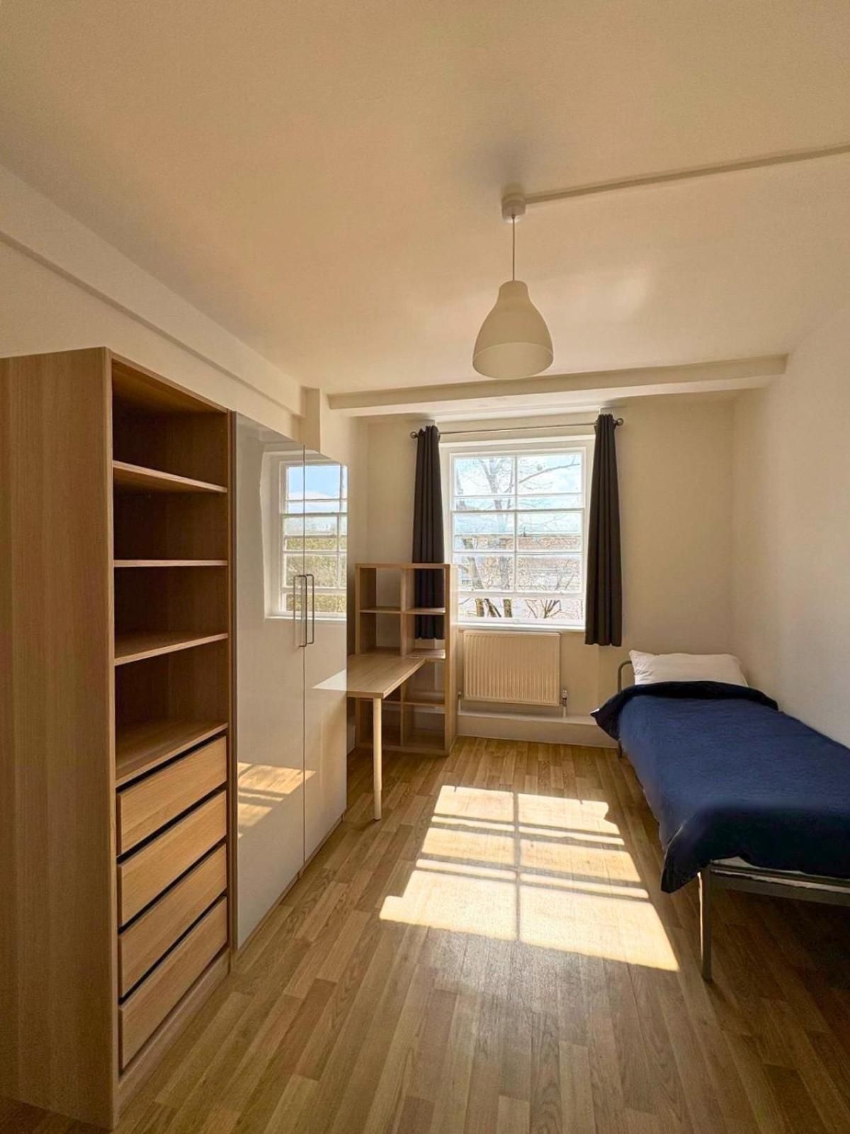 Premium Single Room