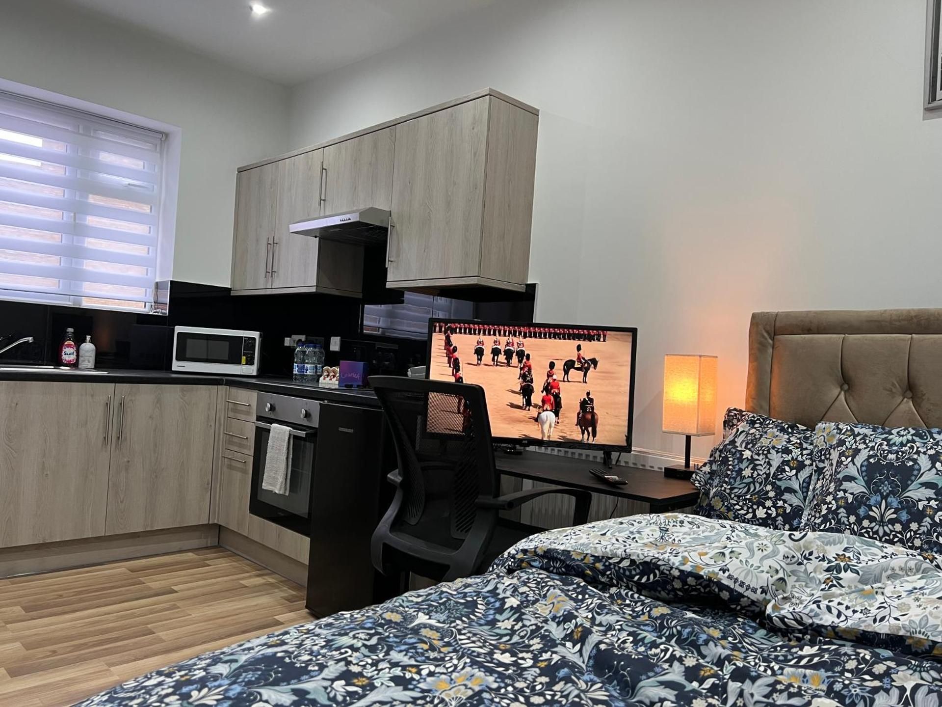 Studio Apartment