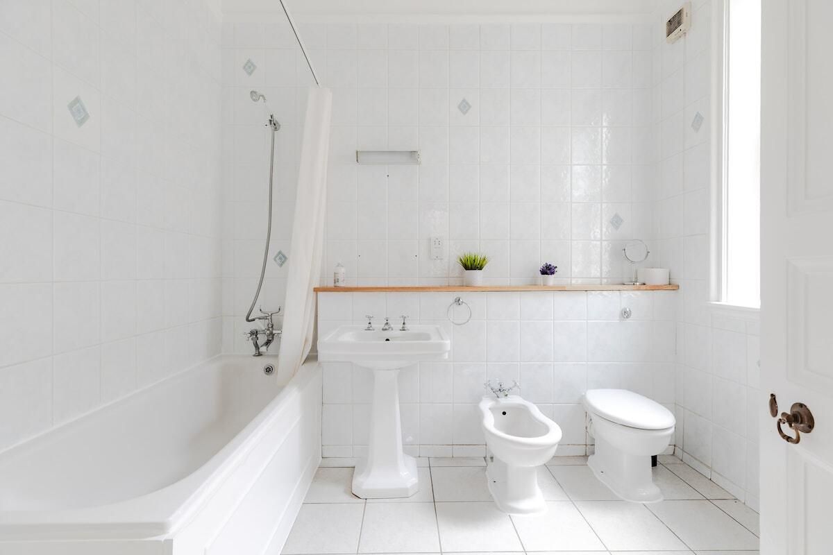L5 Three Bedroom HIGH PRICE