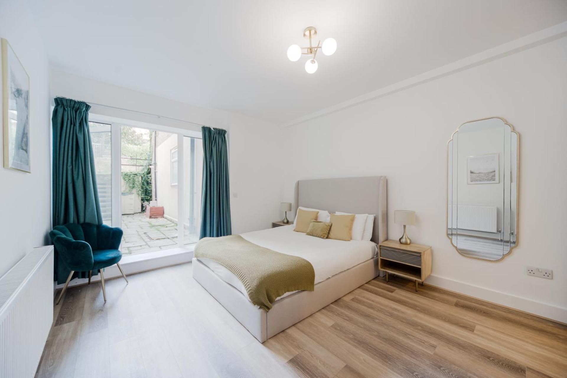One-Bedroom Superior Apartment