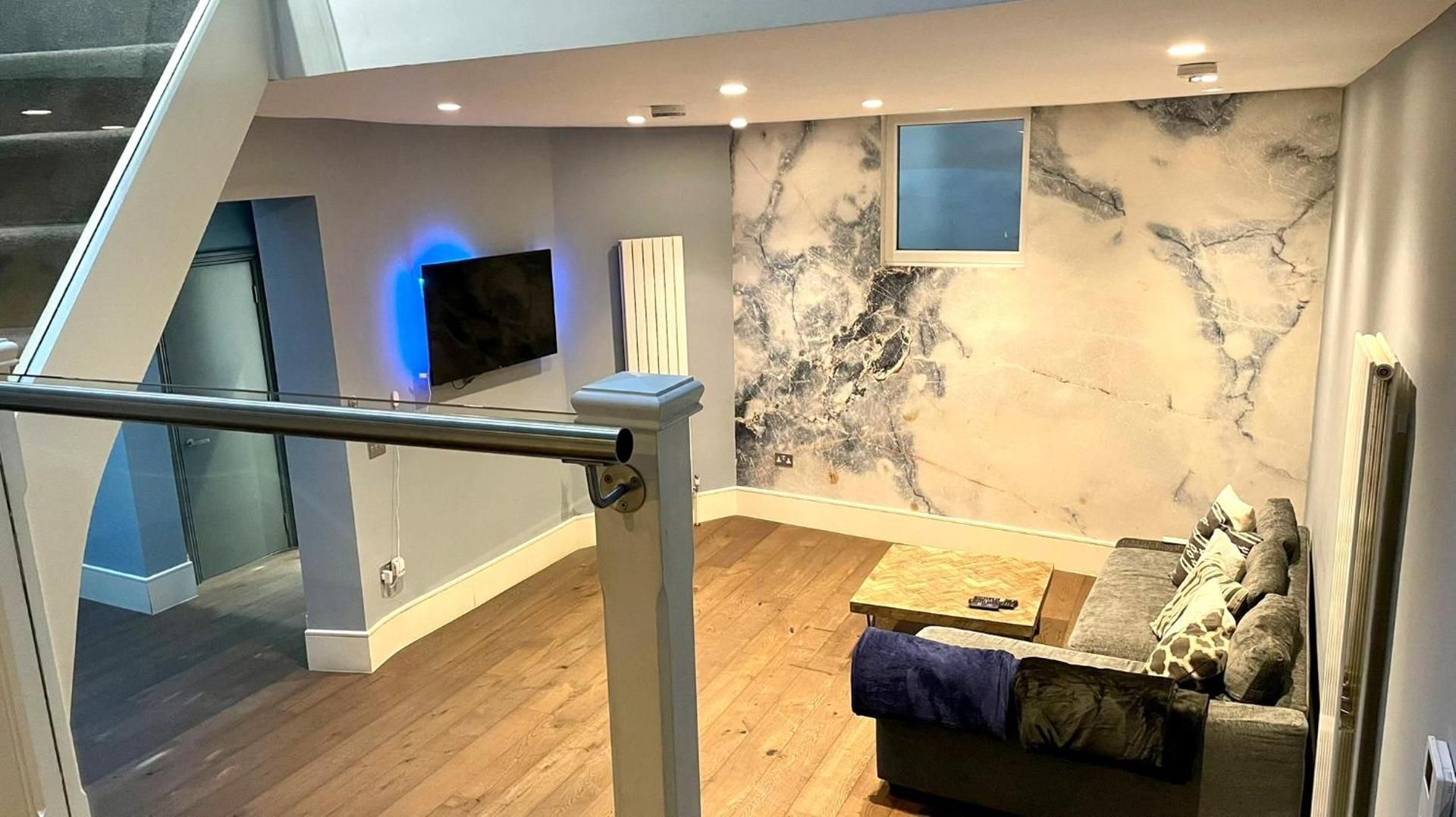 Two-Bedroom Deluxe Apartment