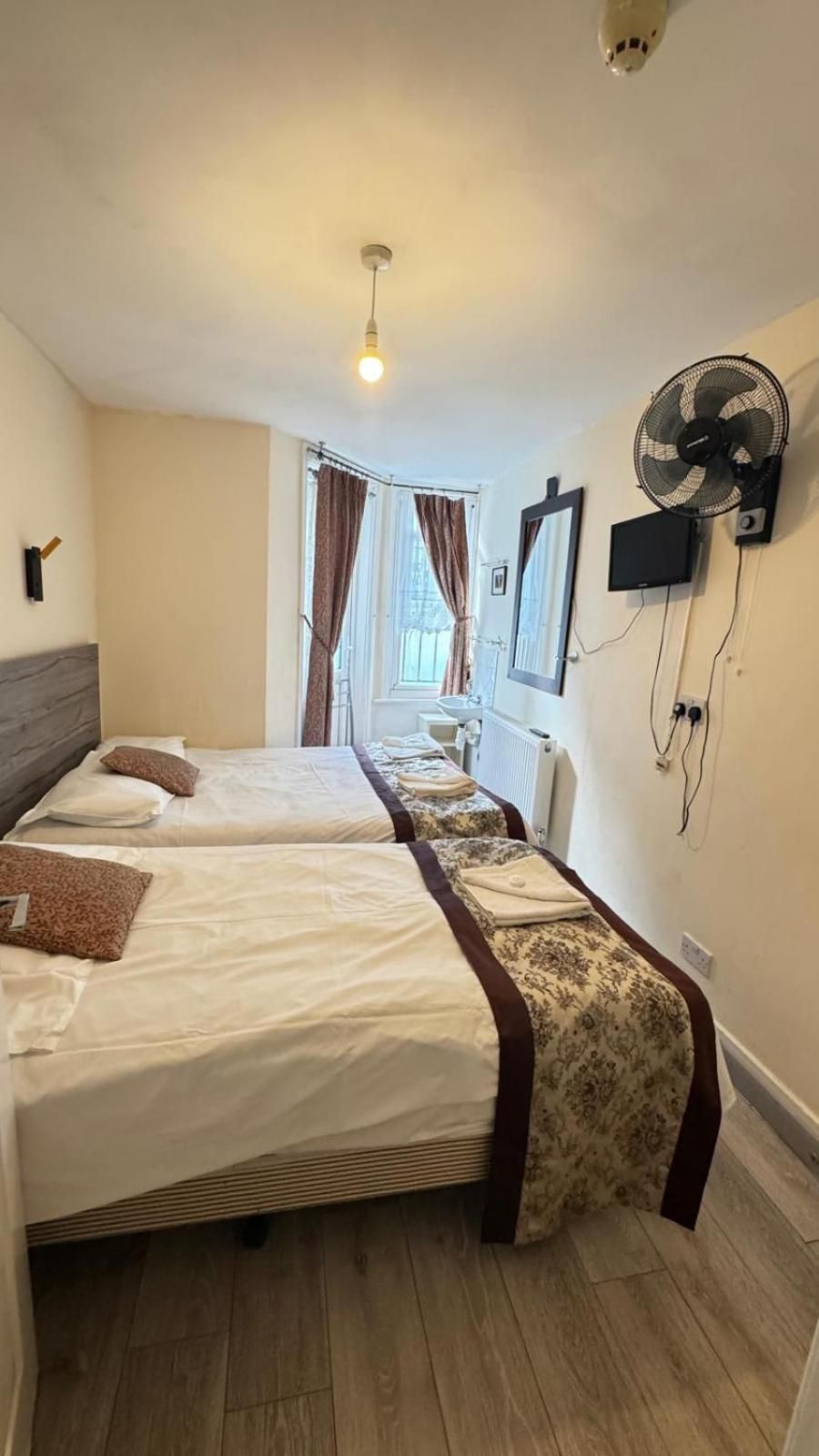 Budget Triple Room