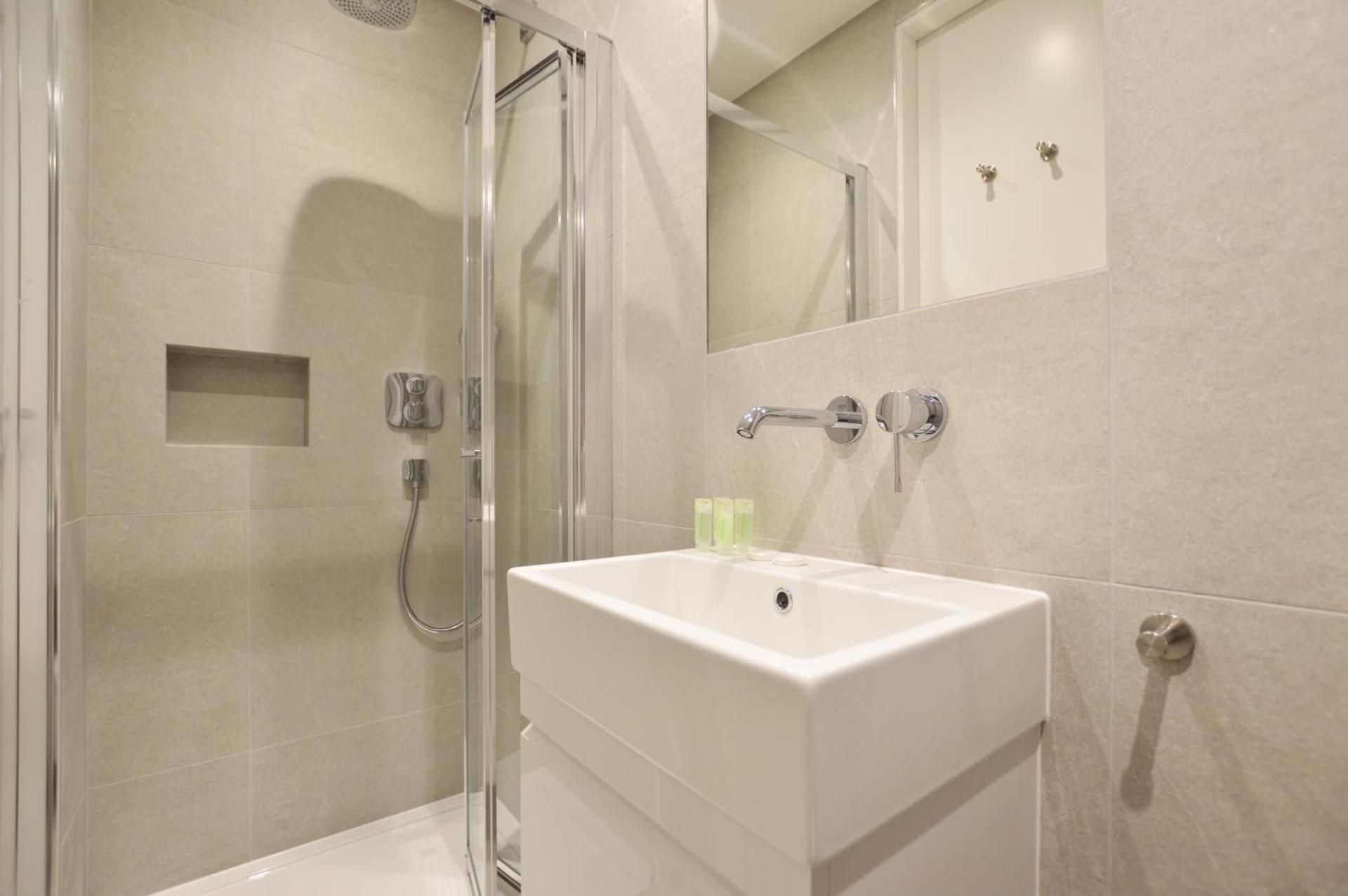 Economy Single Room