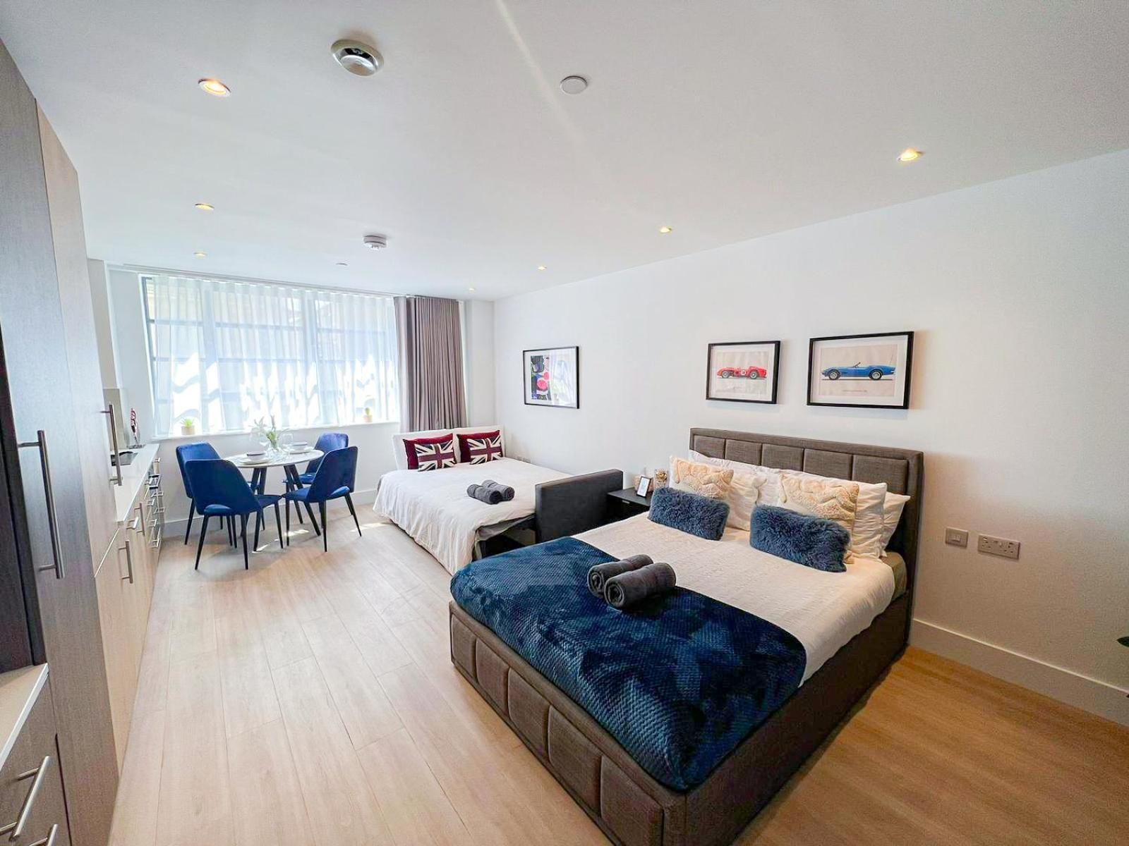 Studio Apartment