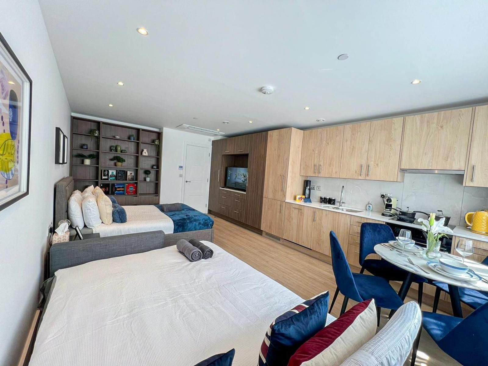 Studio Apartment