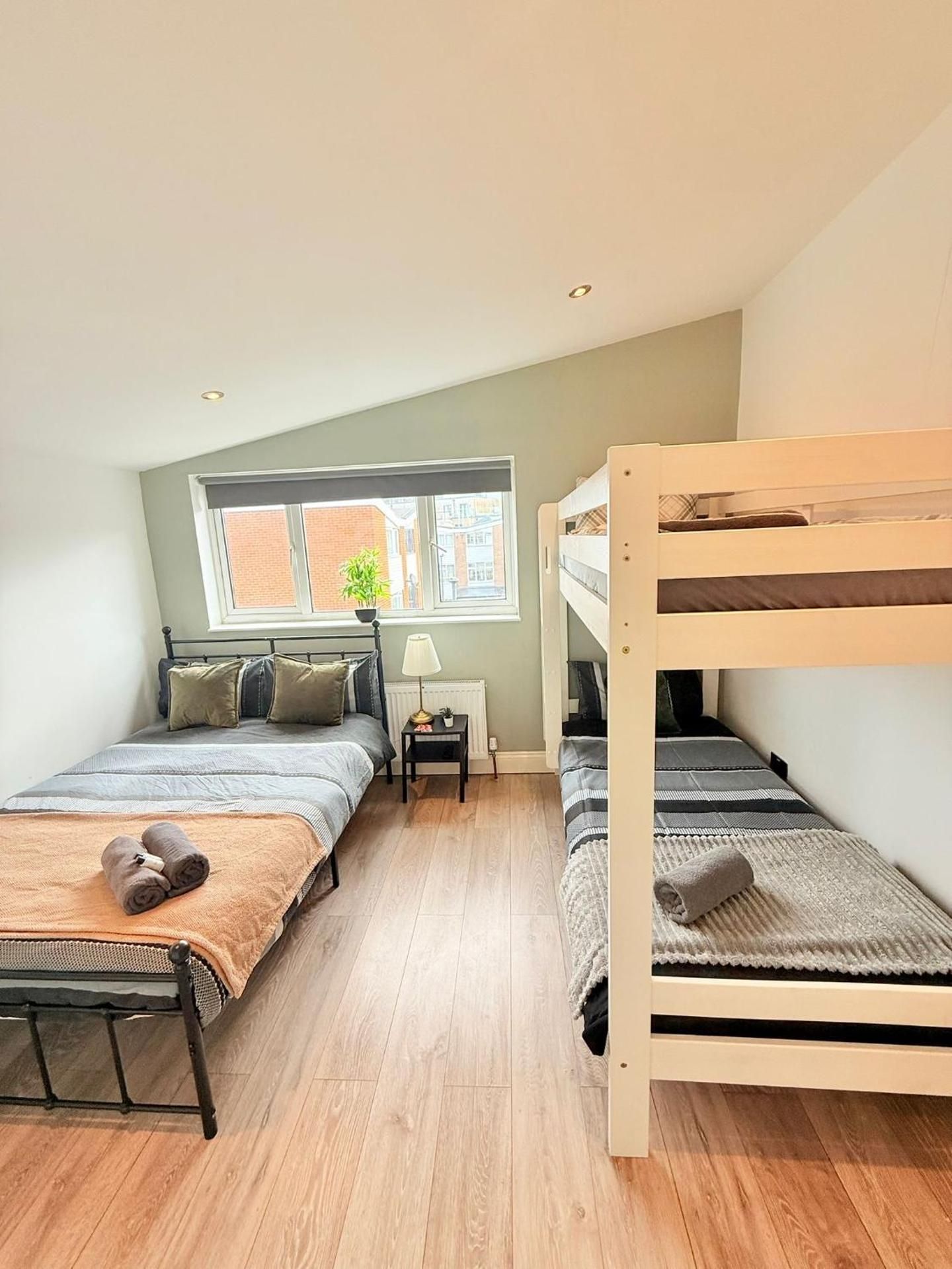Triple Room with Private Bathroom