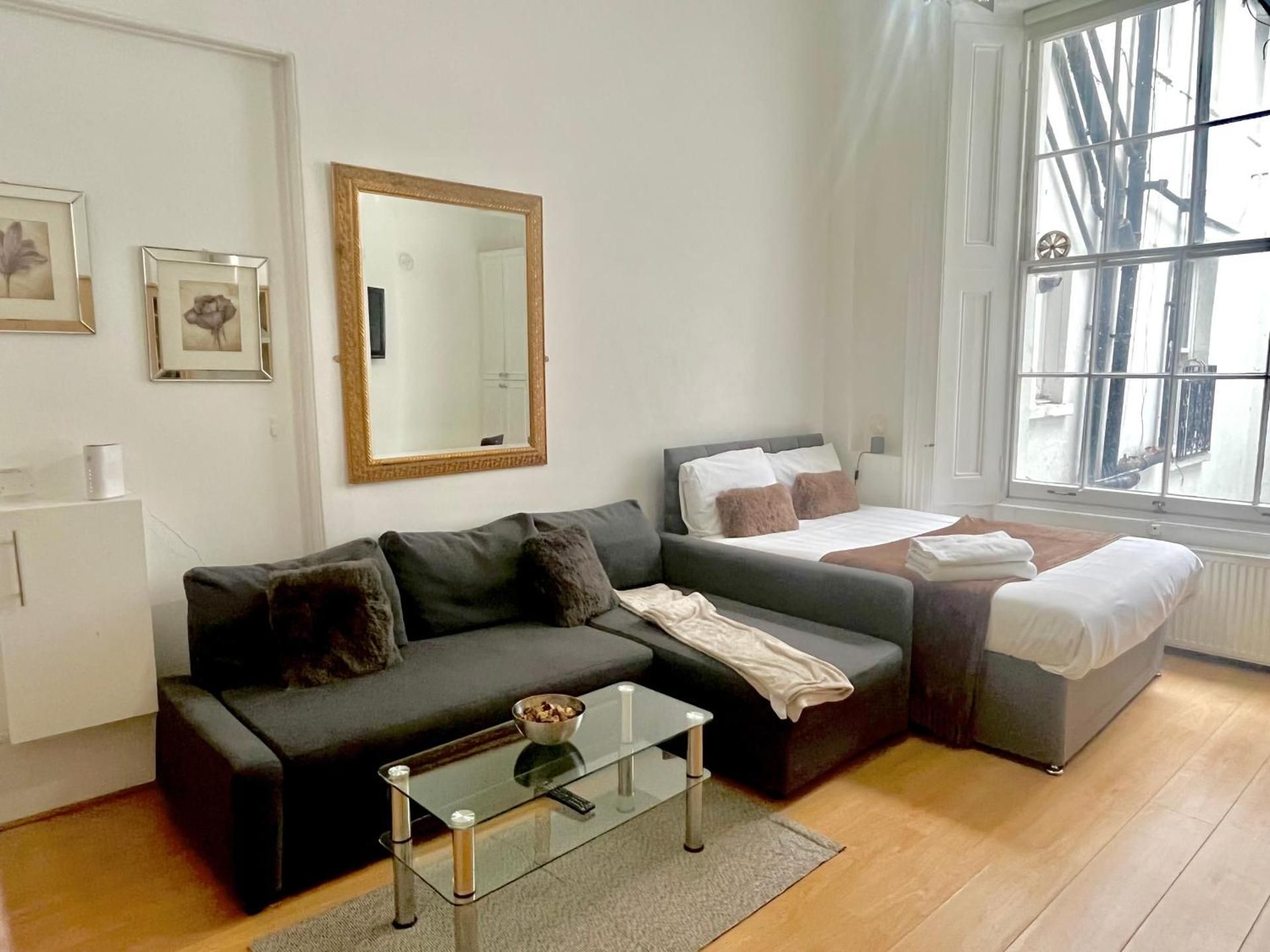 Studio Apartment