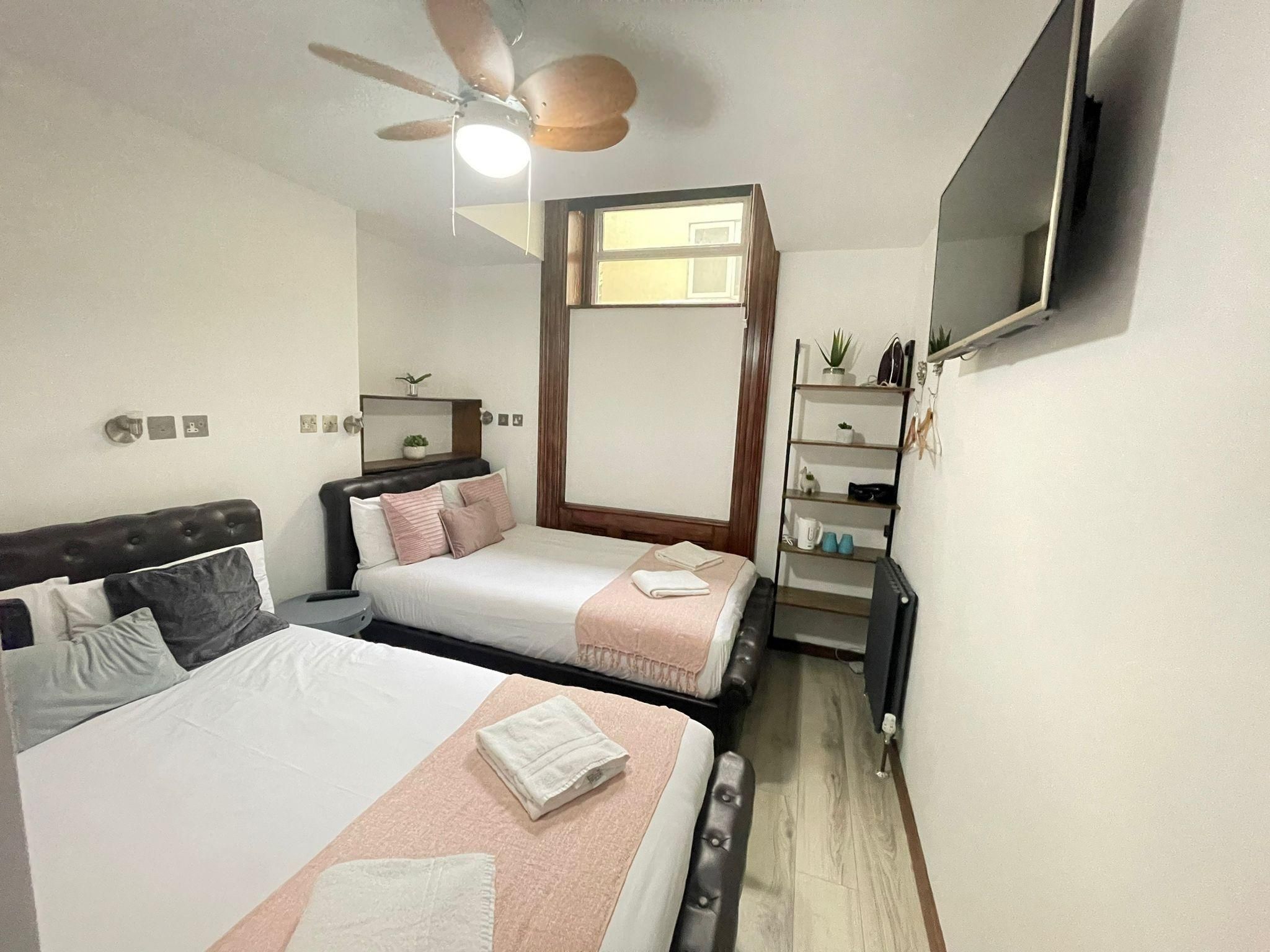 Quad room-Budget-Private Bathroom-Room 03