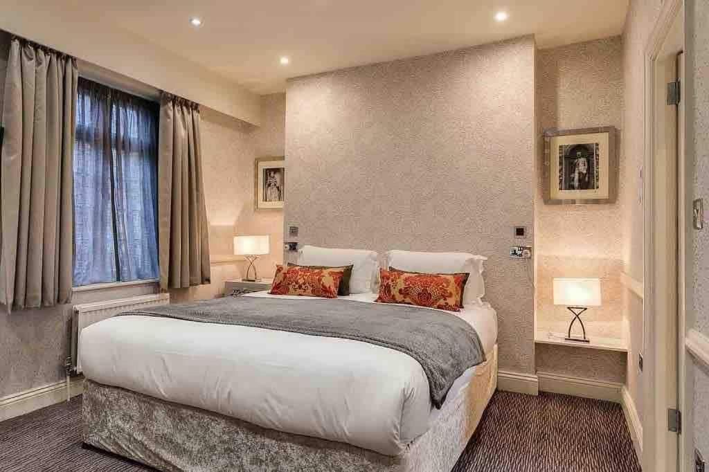 Two Bedroom Deluxe Apartment – 2nd Floor