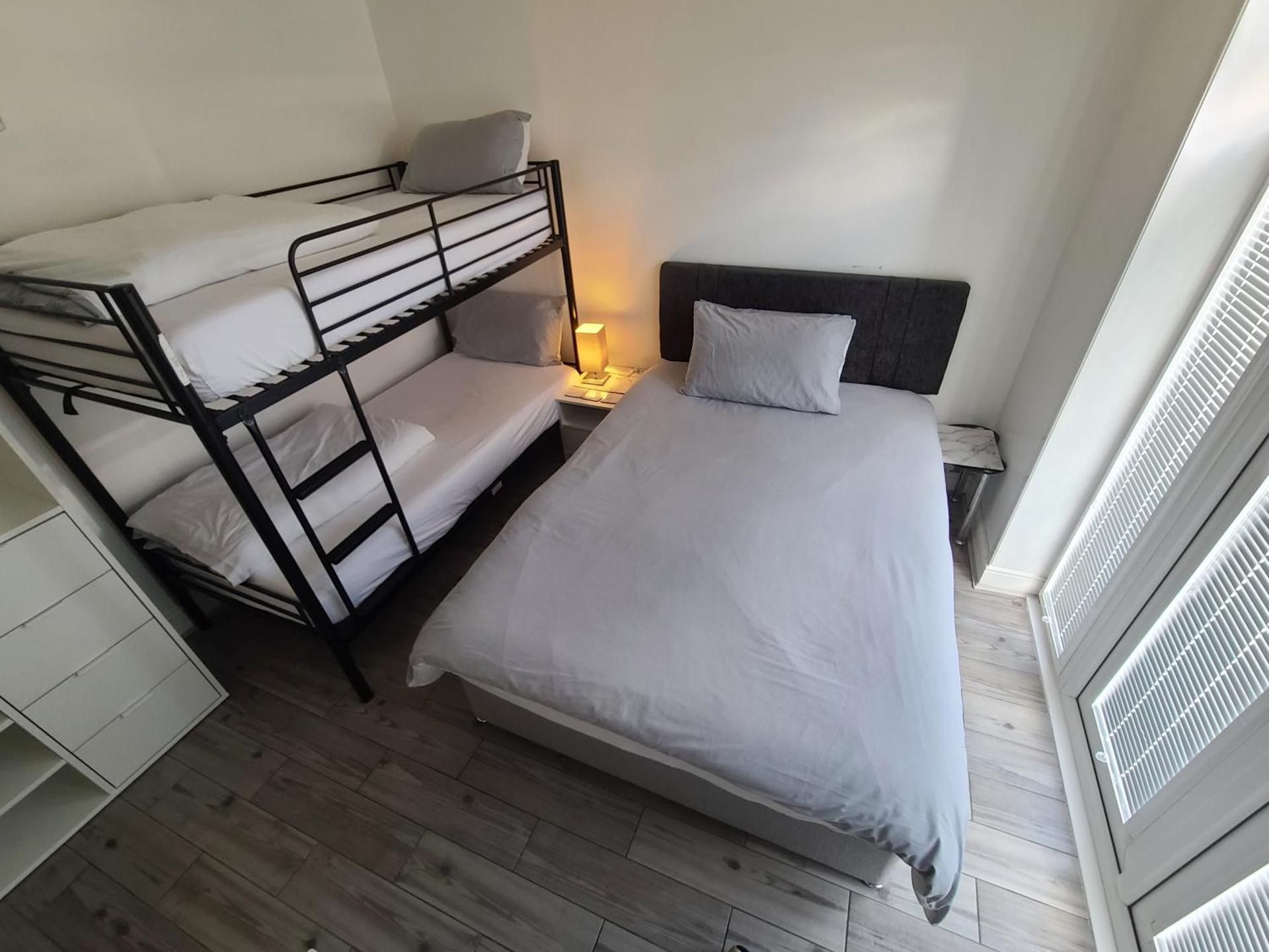 Deluxe Family Room