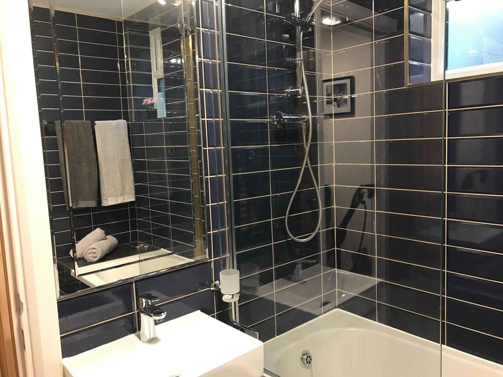 Apartment-Private Bathroom