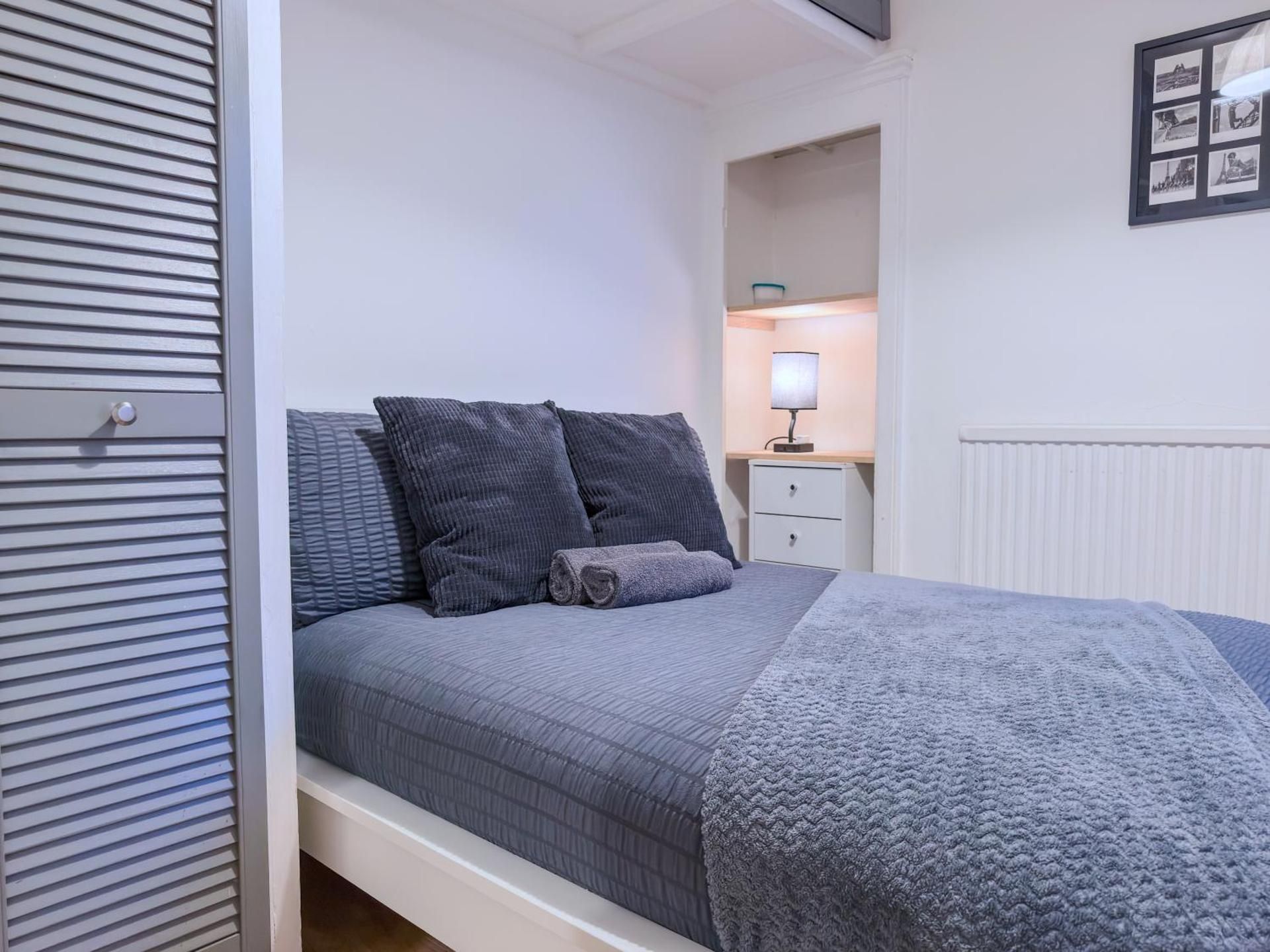 Double Room with Shared Bathroom