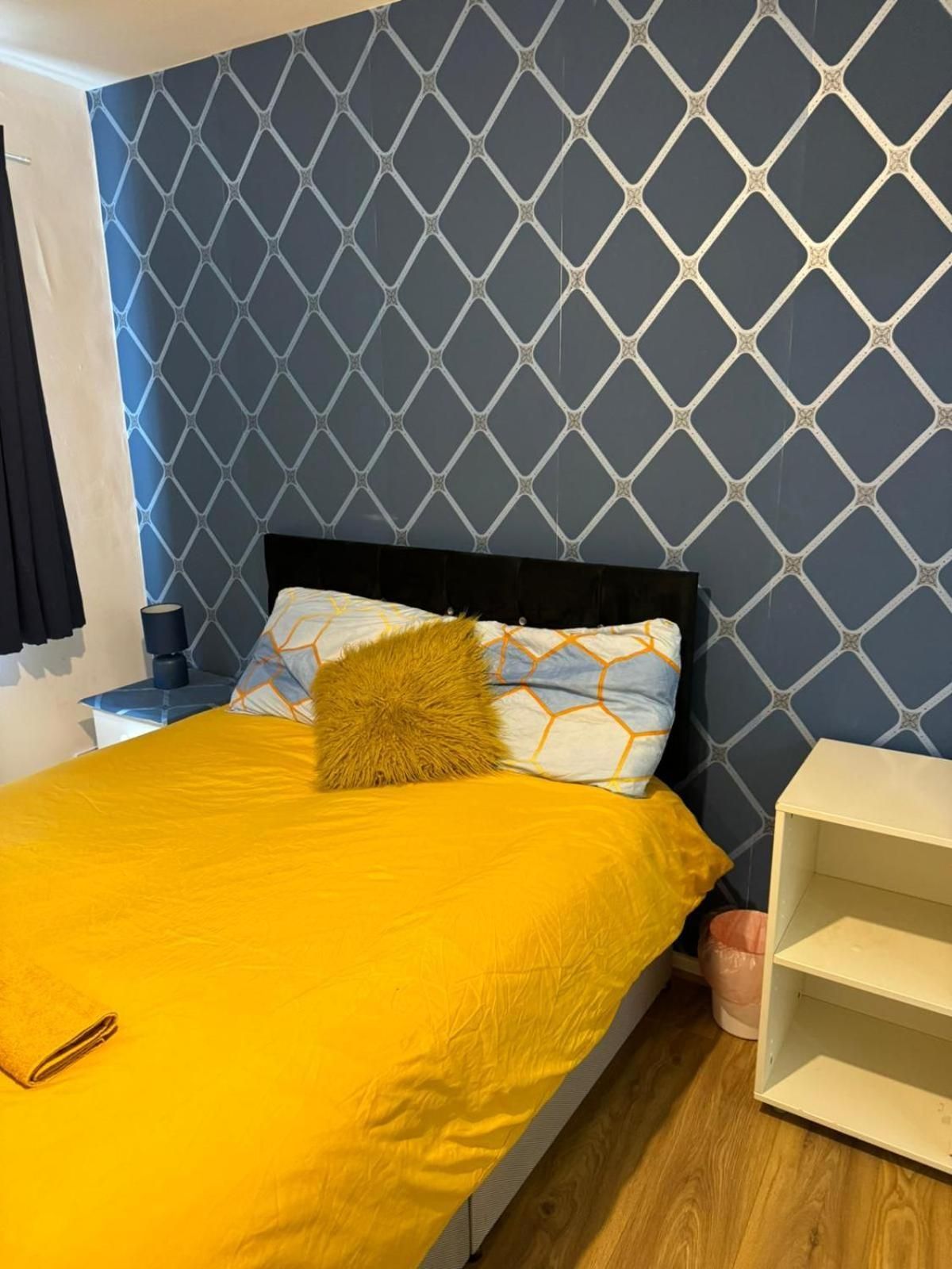 Standard Double Room with Shared Bathroom