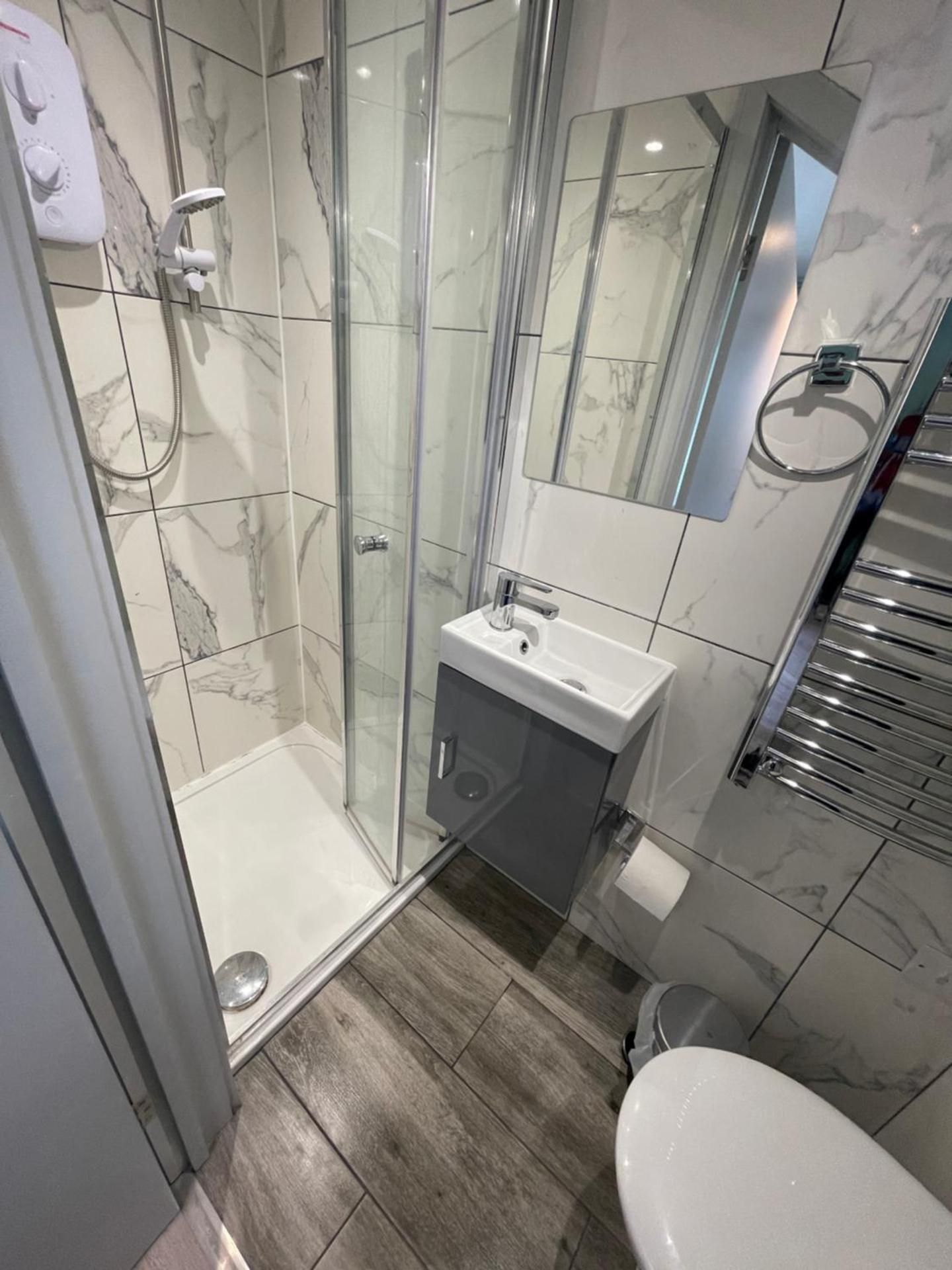 Single Room With Private Bathroom