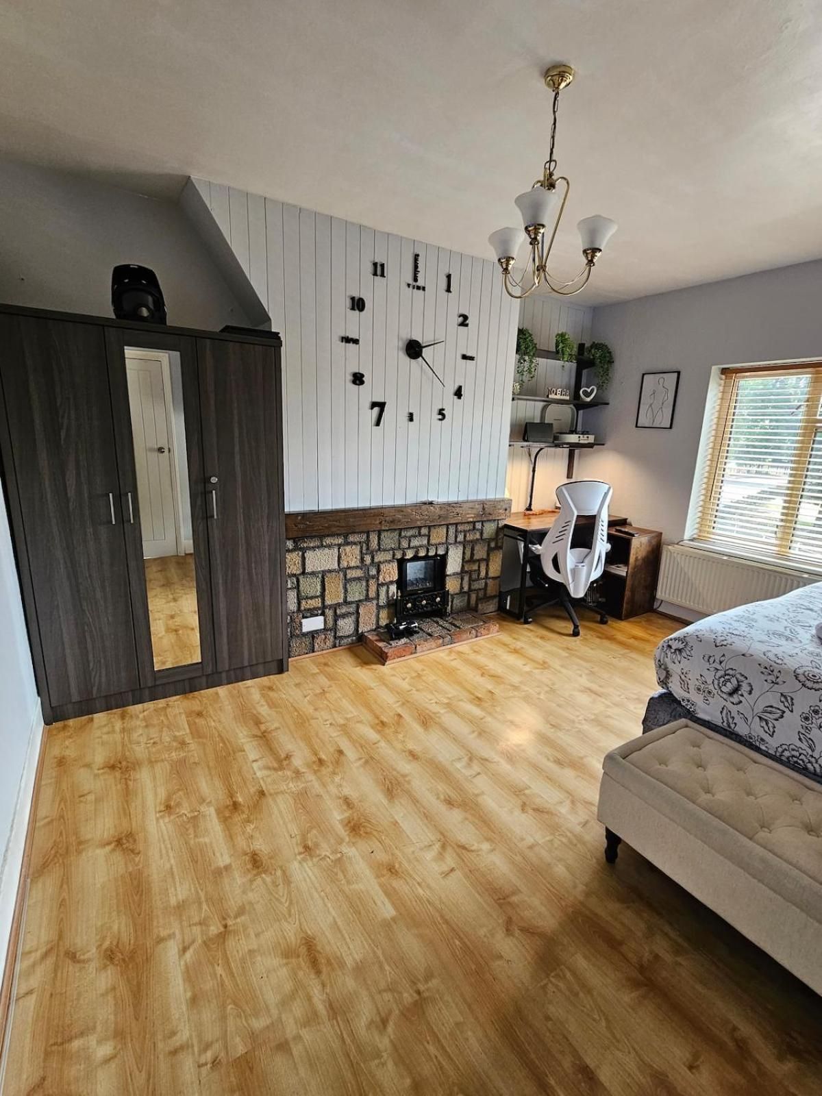 Large Double Room