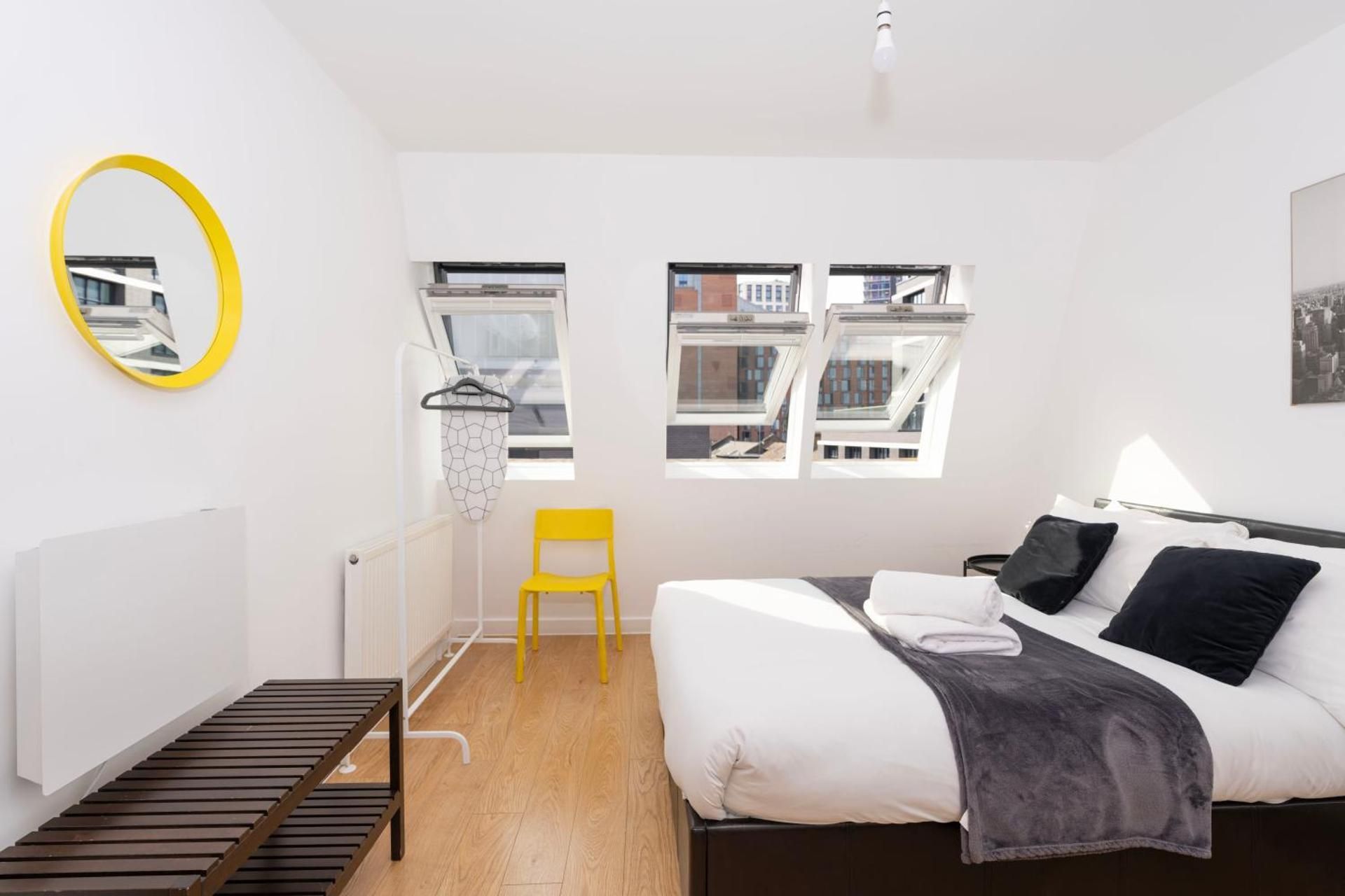 1-Bedroom Apartment