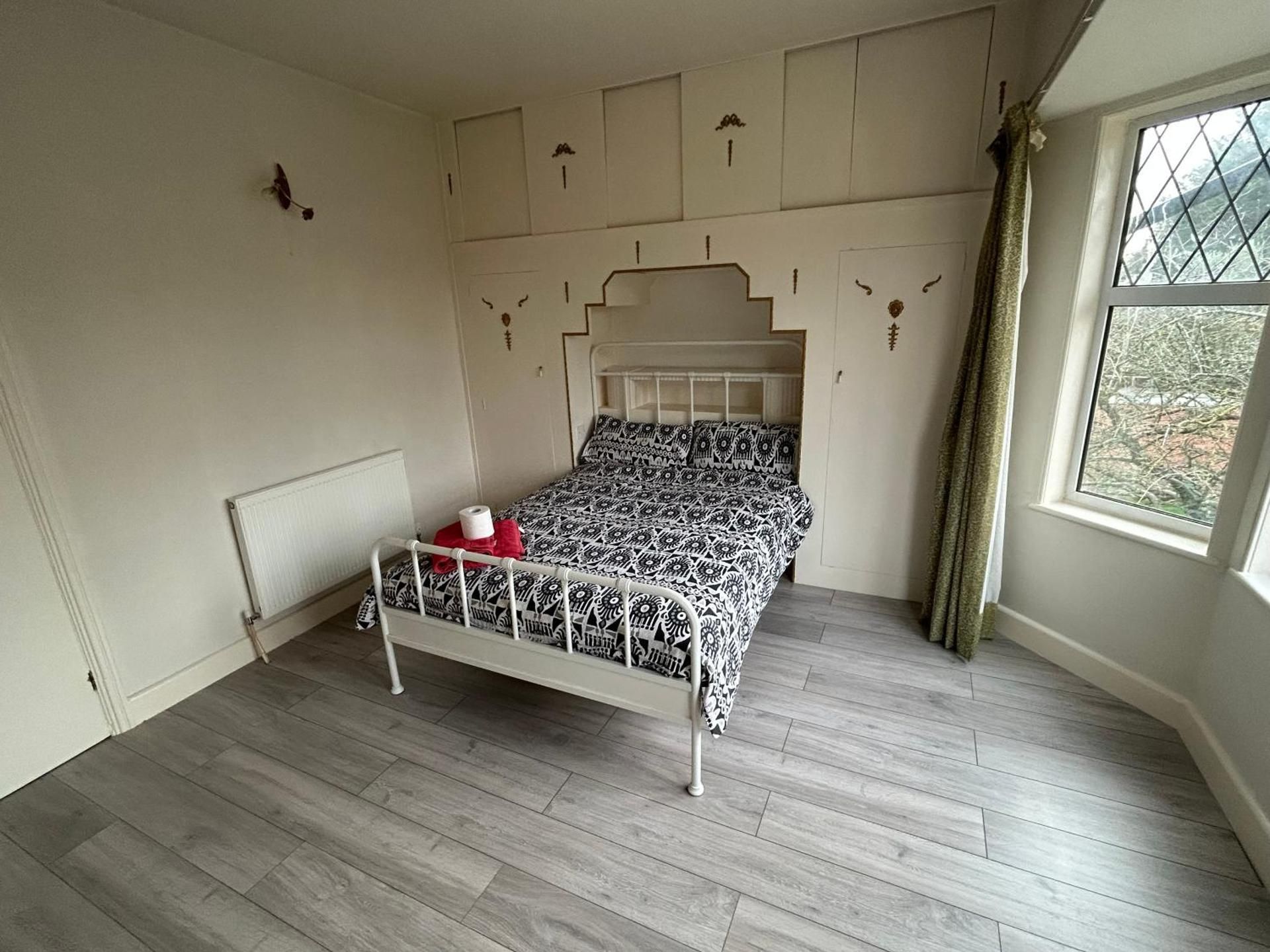 Double Room with Shared Bathroom