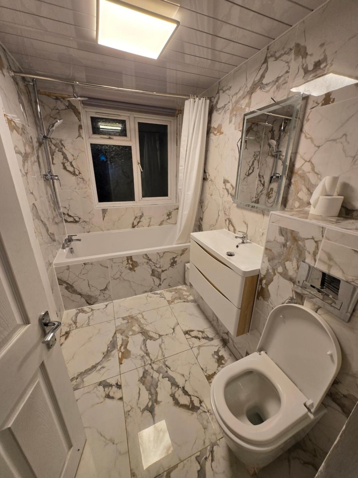 Standard Double Room with Shared Bathroom