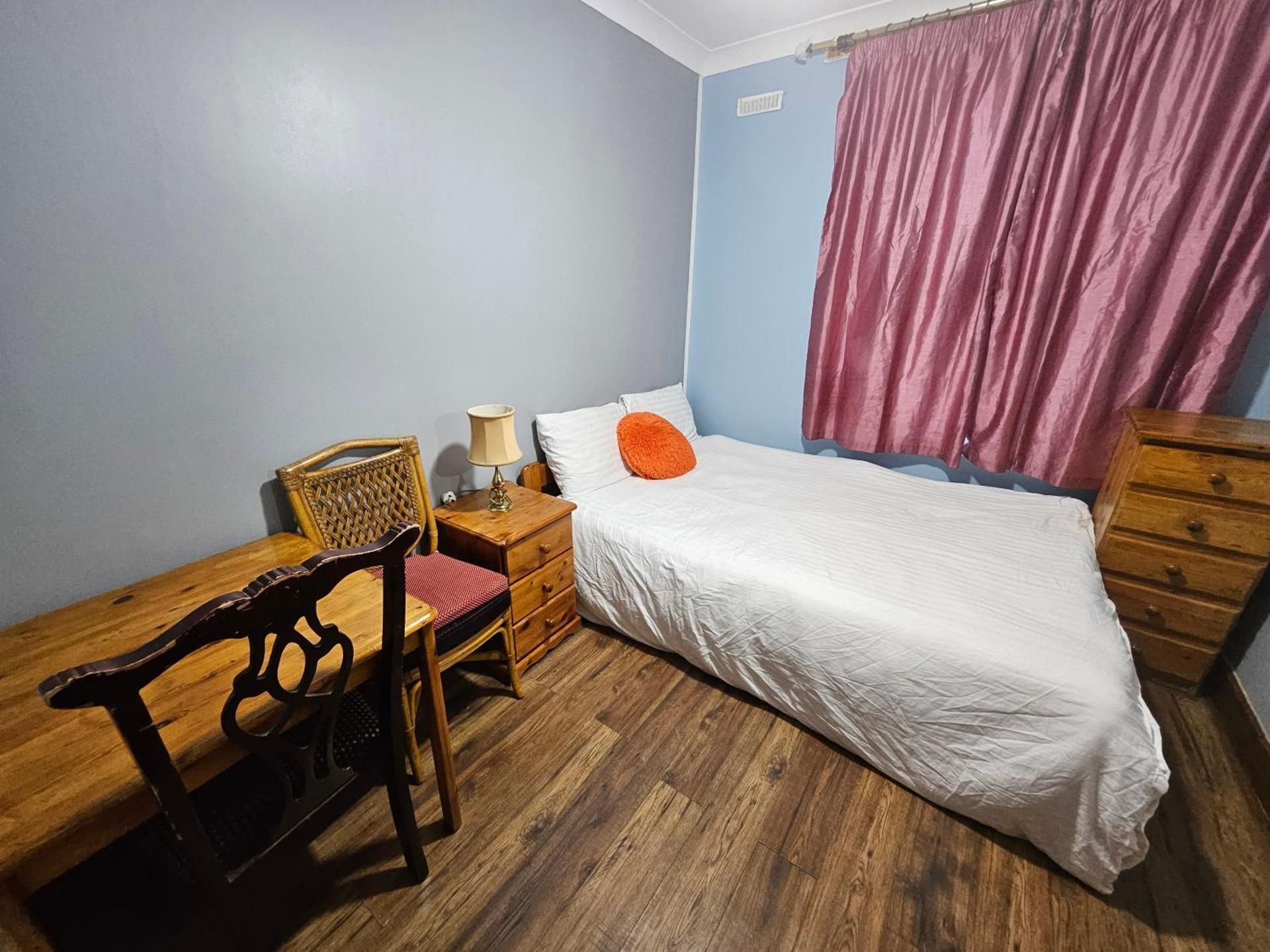 Standard Single Room with Shared Bathroom