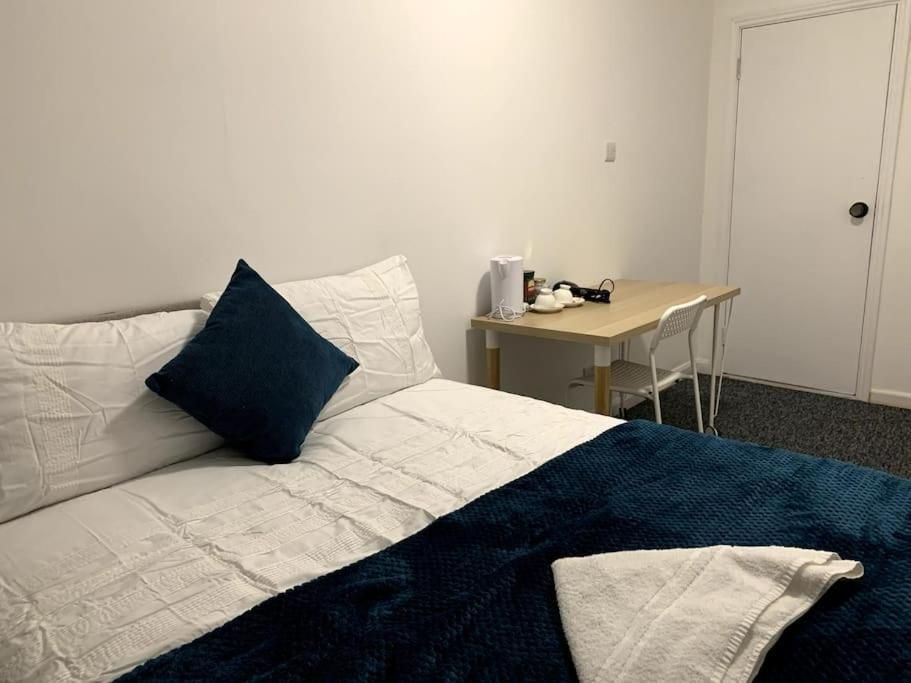 Double Room with Shared Bathroom
