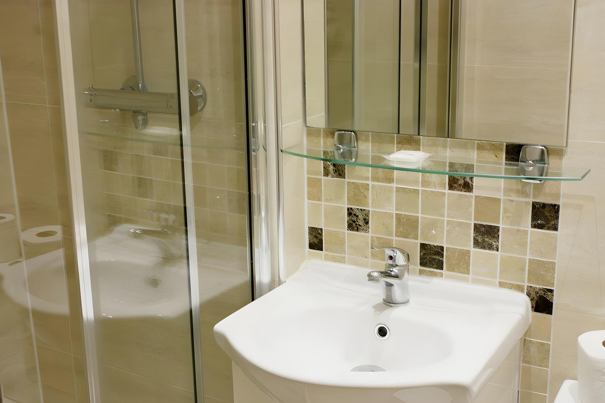 Quad Room
