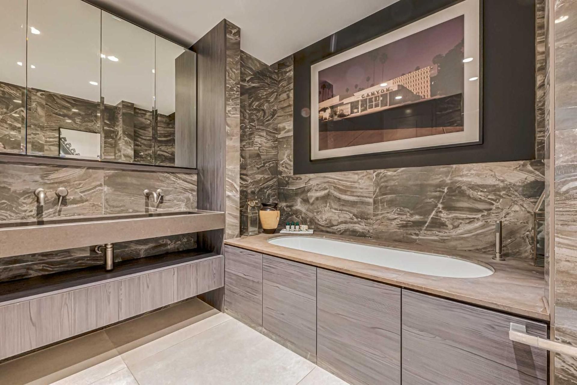 Three-Bedroom Superior Apartment