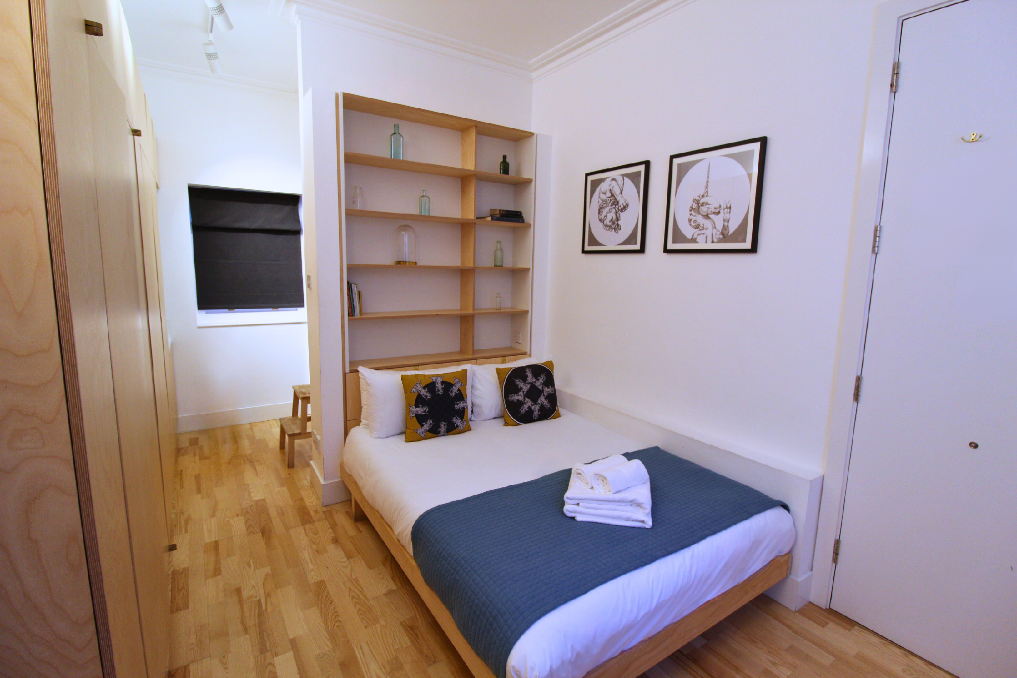 Studio Apartment