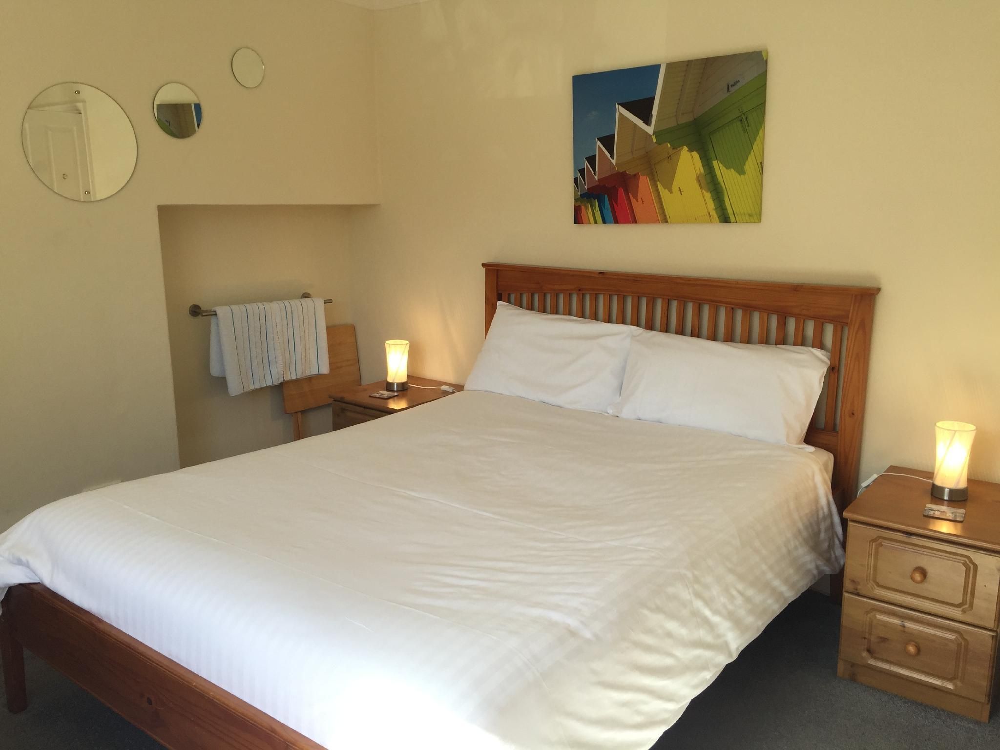 Triple room-Ensuite-4 People(Adults/Children)