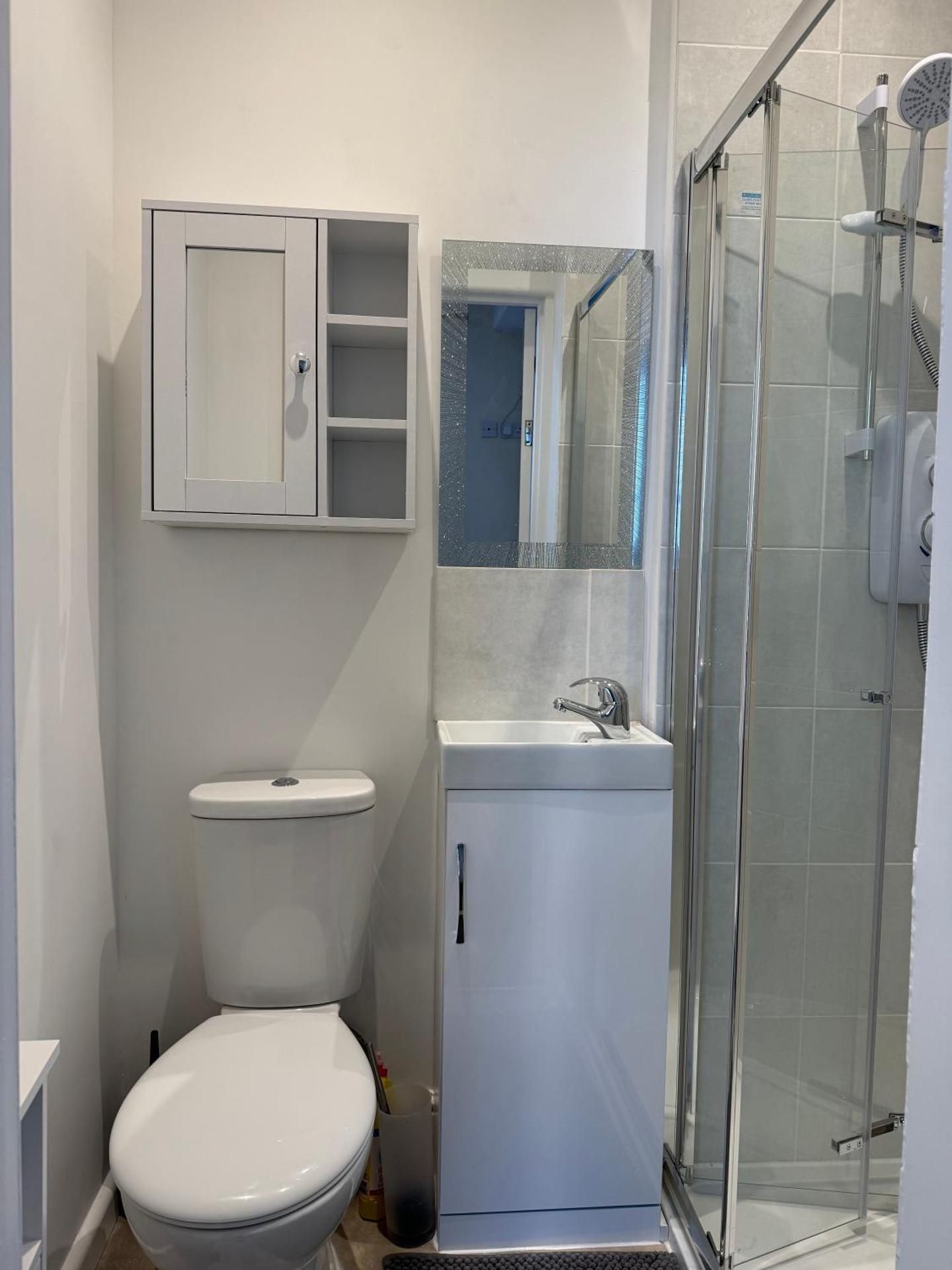 Double or Twin Room with Private Bathroom
