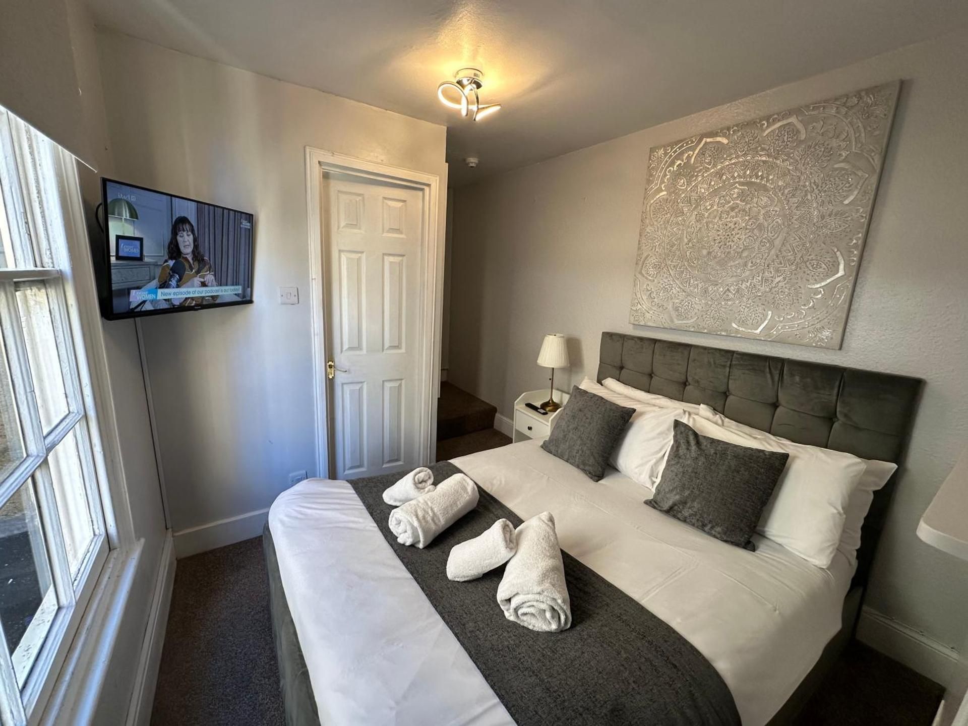 Double Room with Private Bathroom